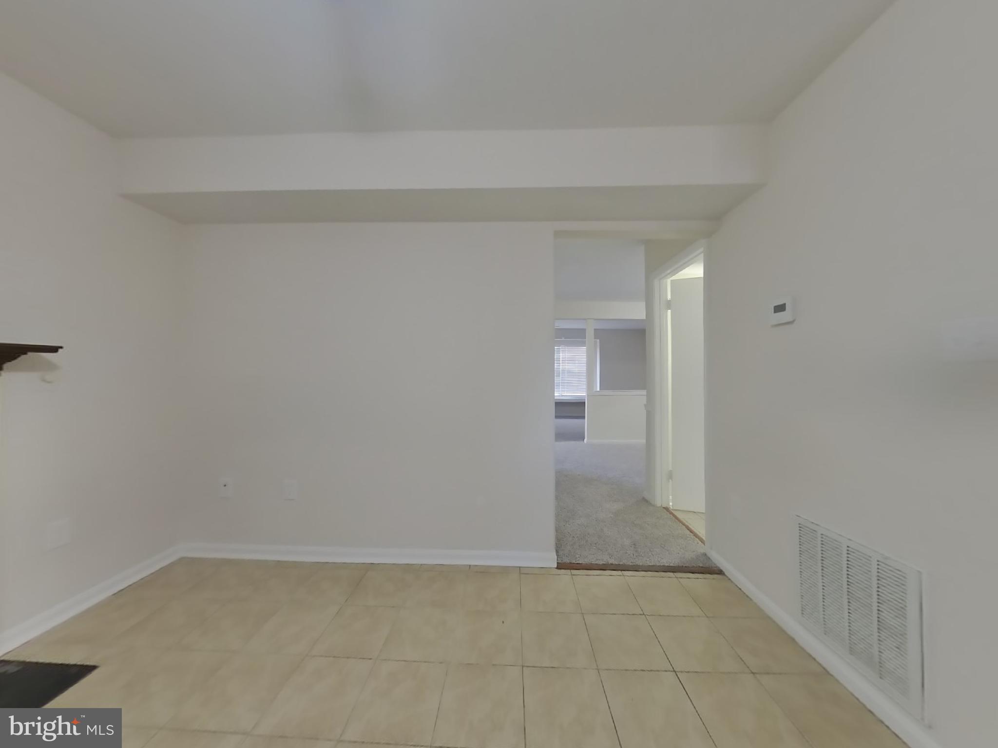 ST CHARLES SUB - LANCASTER - Residential Lease