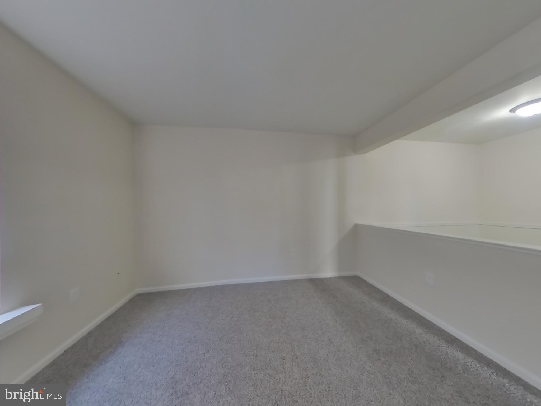 ST CHARLES SUB - LANCASTER - Residential Lease