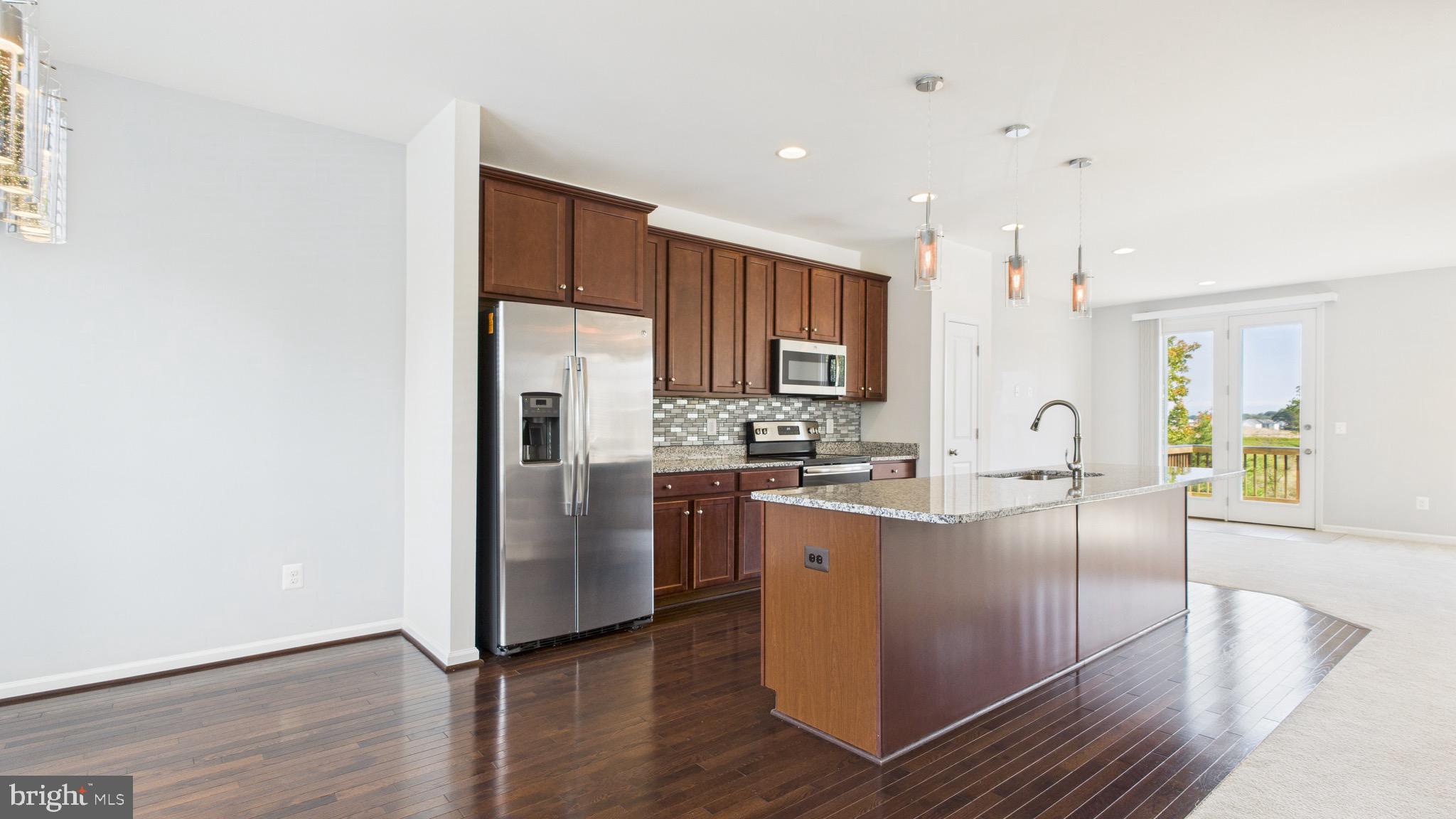 FIELDSTONE - Residential Lease