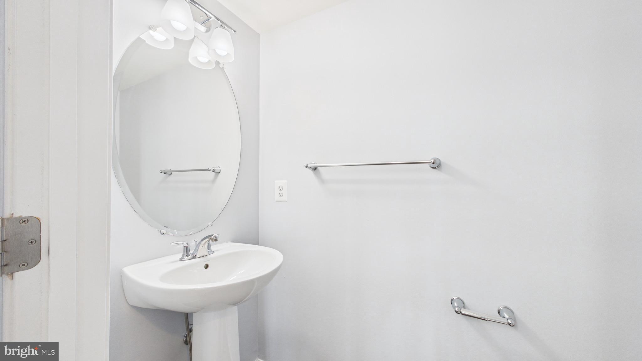 FIELDSTONE - Residential Lease