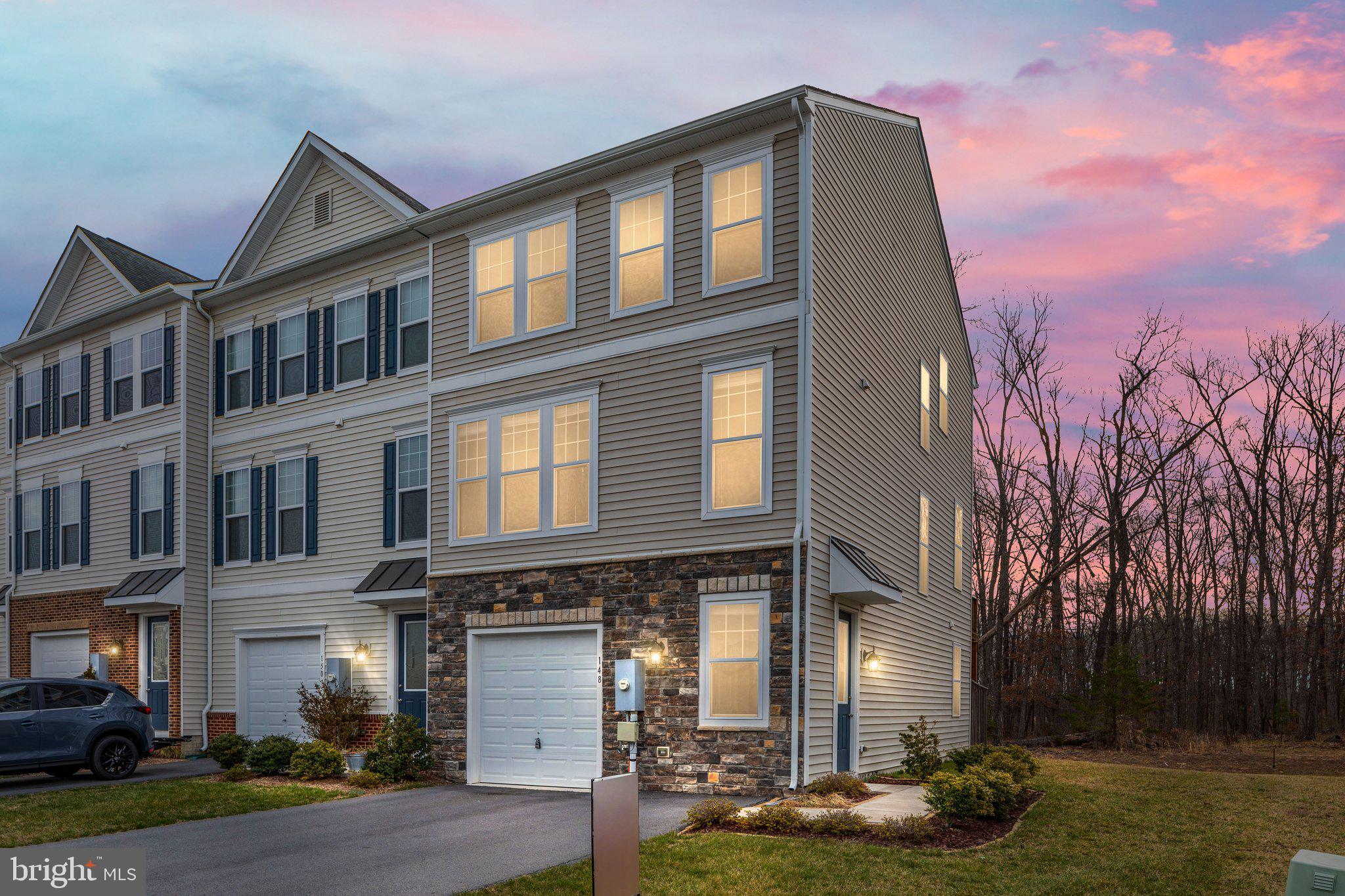 FIELDSTONE - Residential Lease