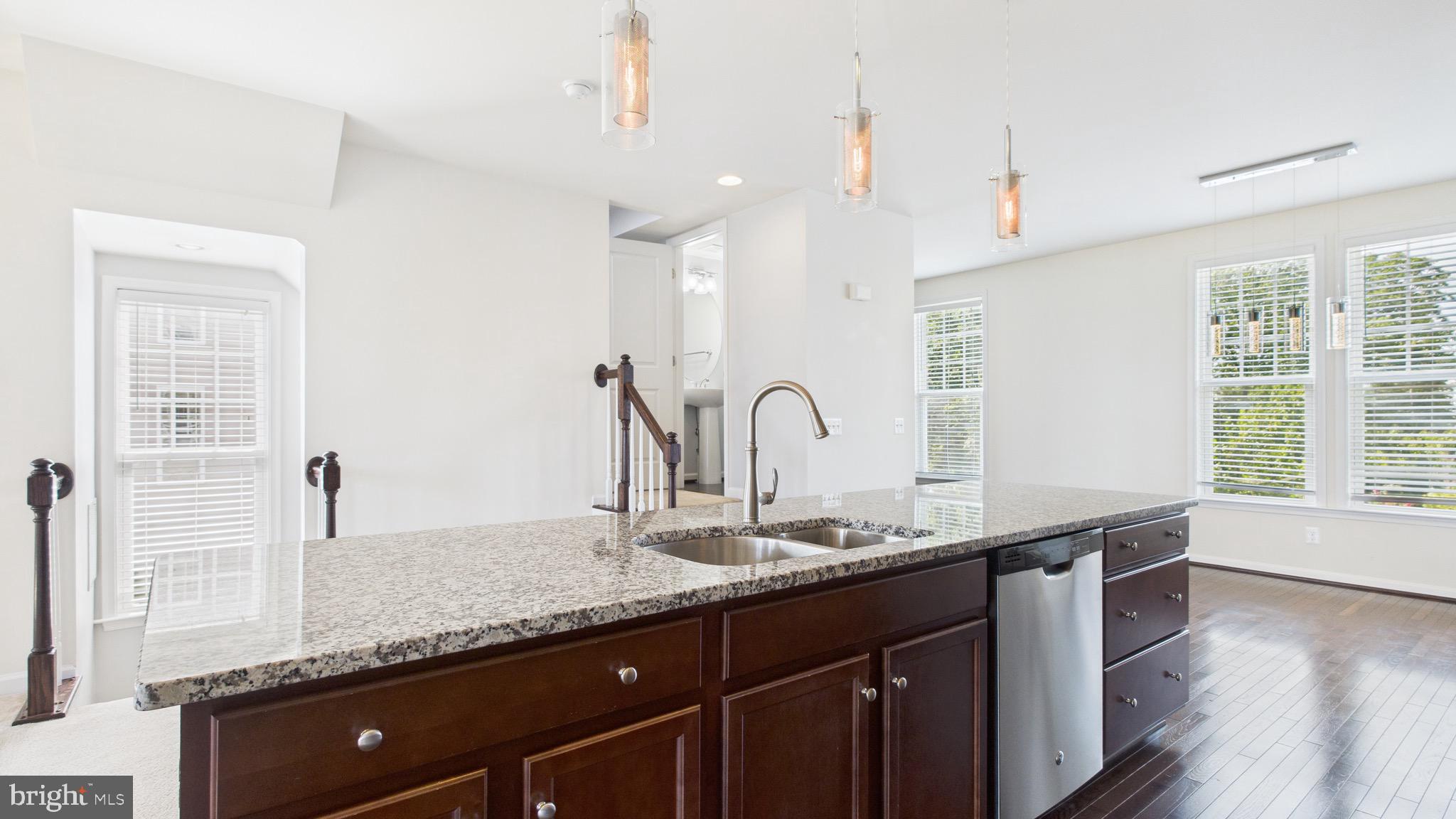 FIELDSTONE - Residential Lease