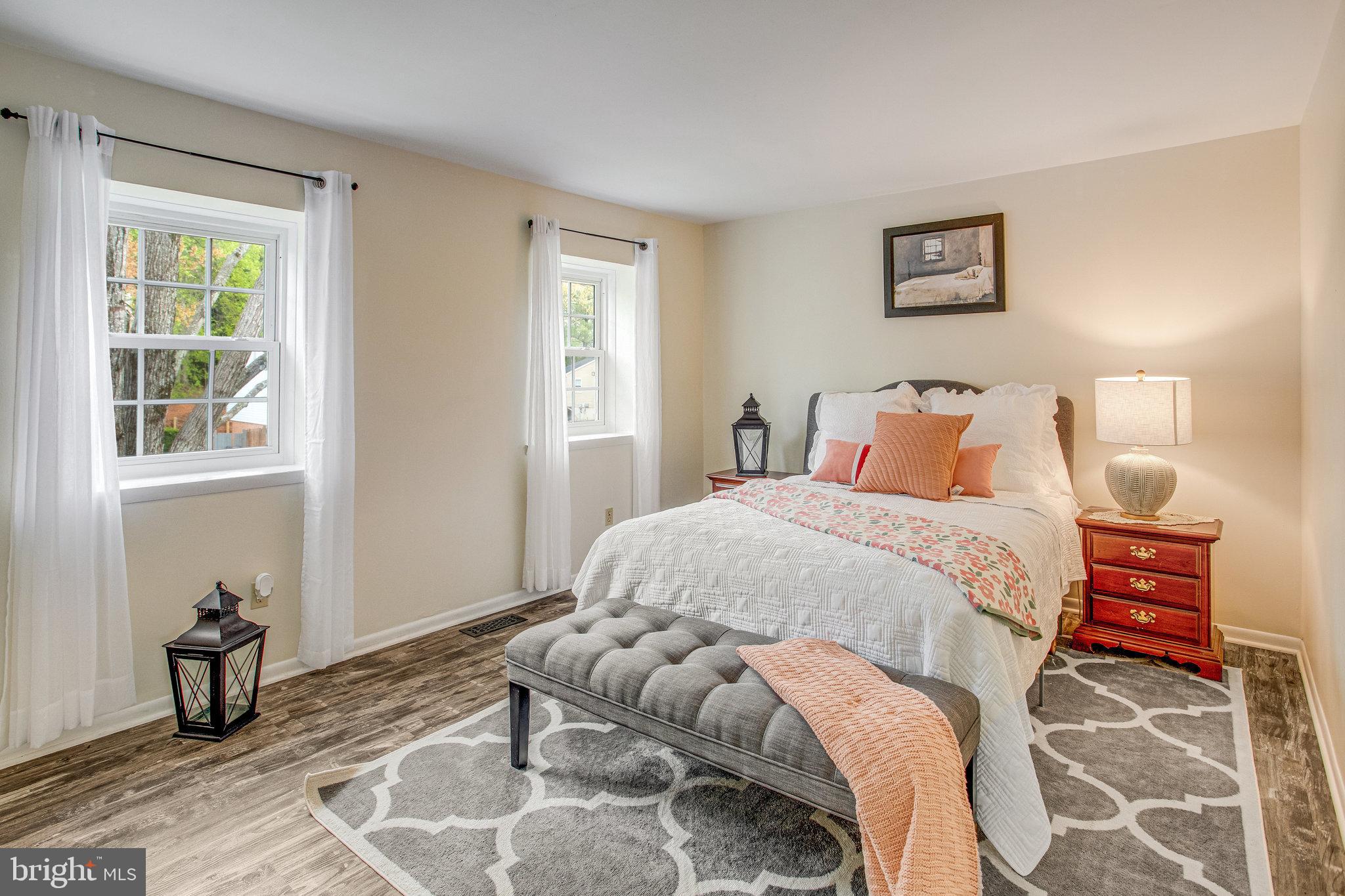 DALE CITY - Residential