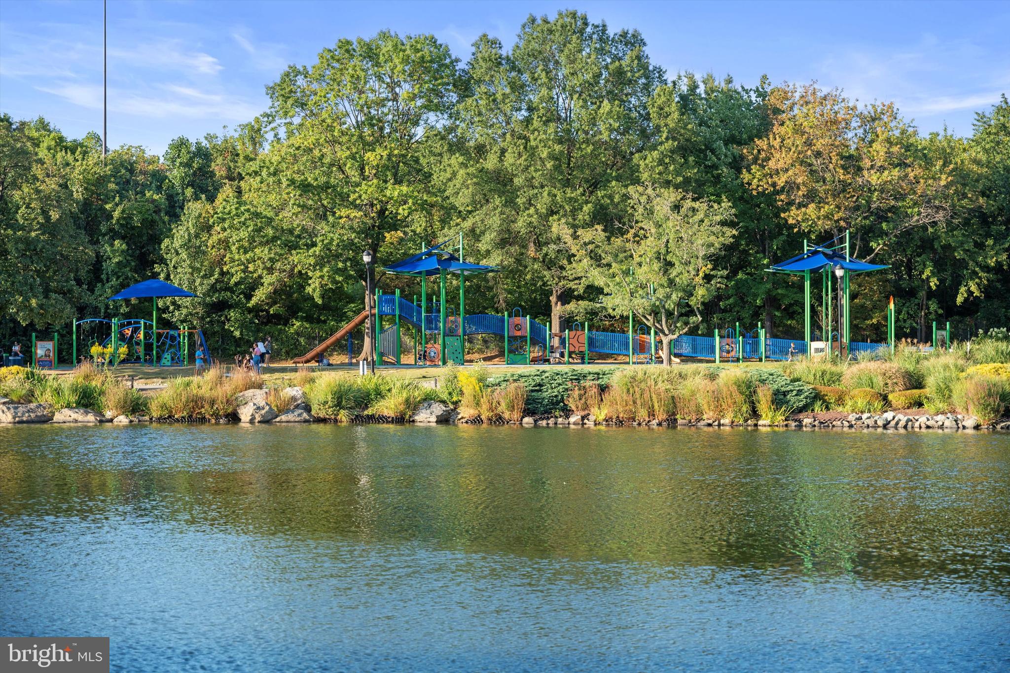 DECOVERLY ADVENTURE - Residential