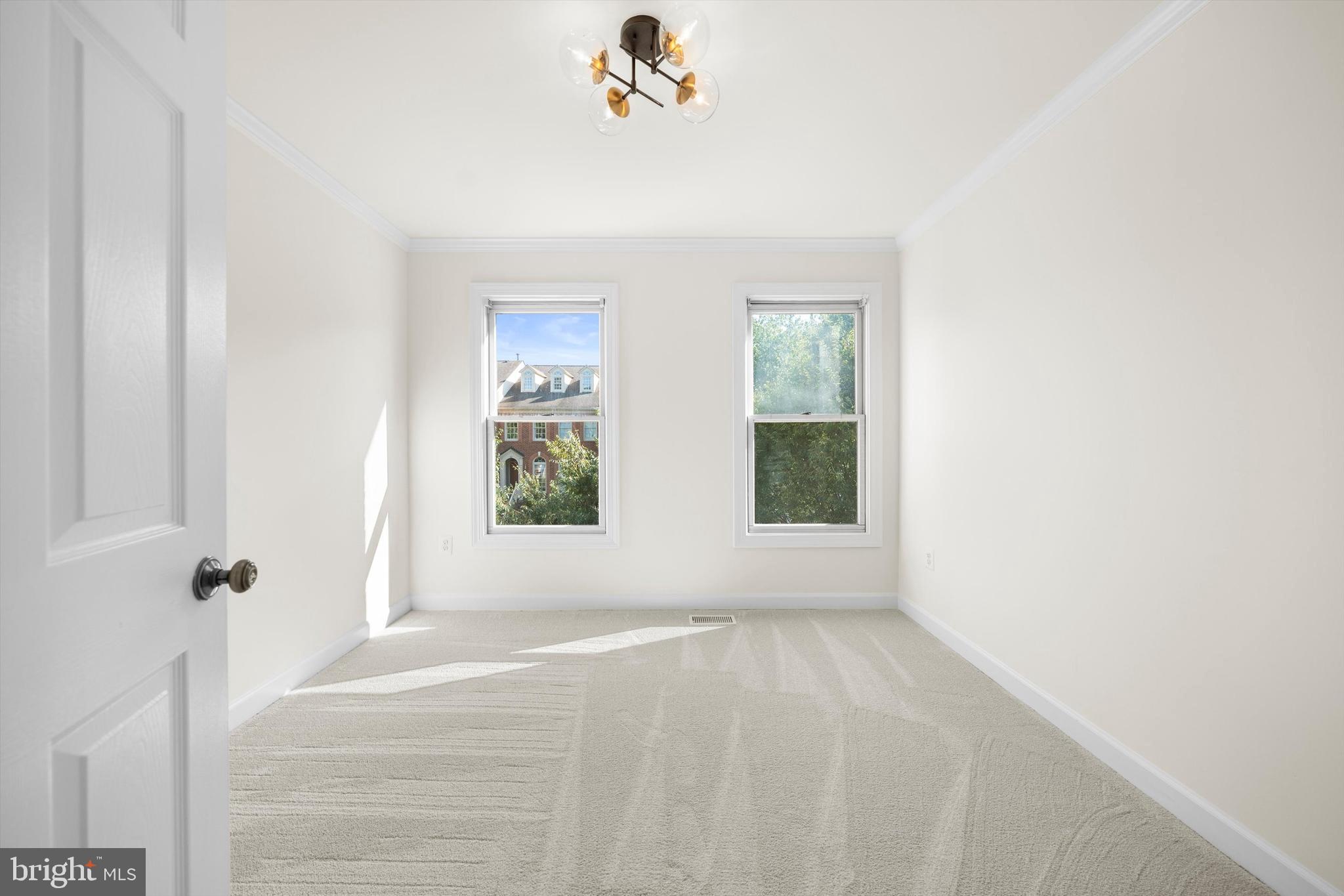 DECOVERLY ADVENTURE - Residential