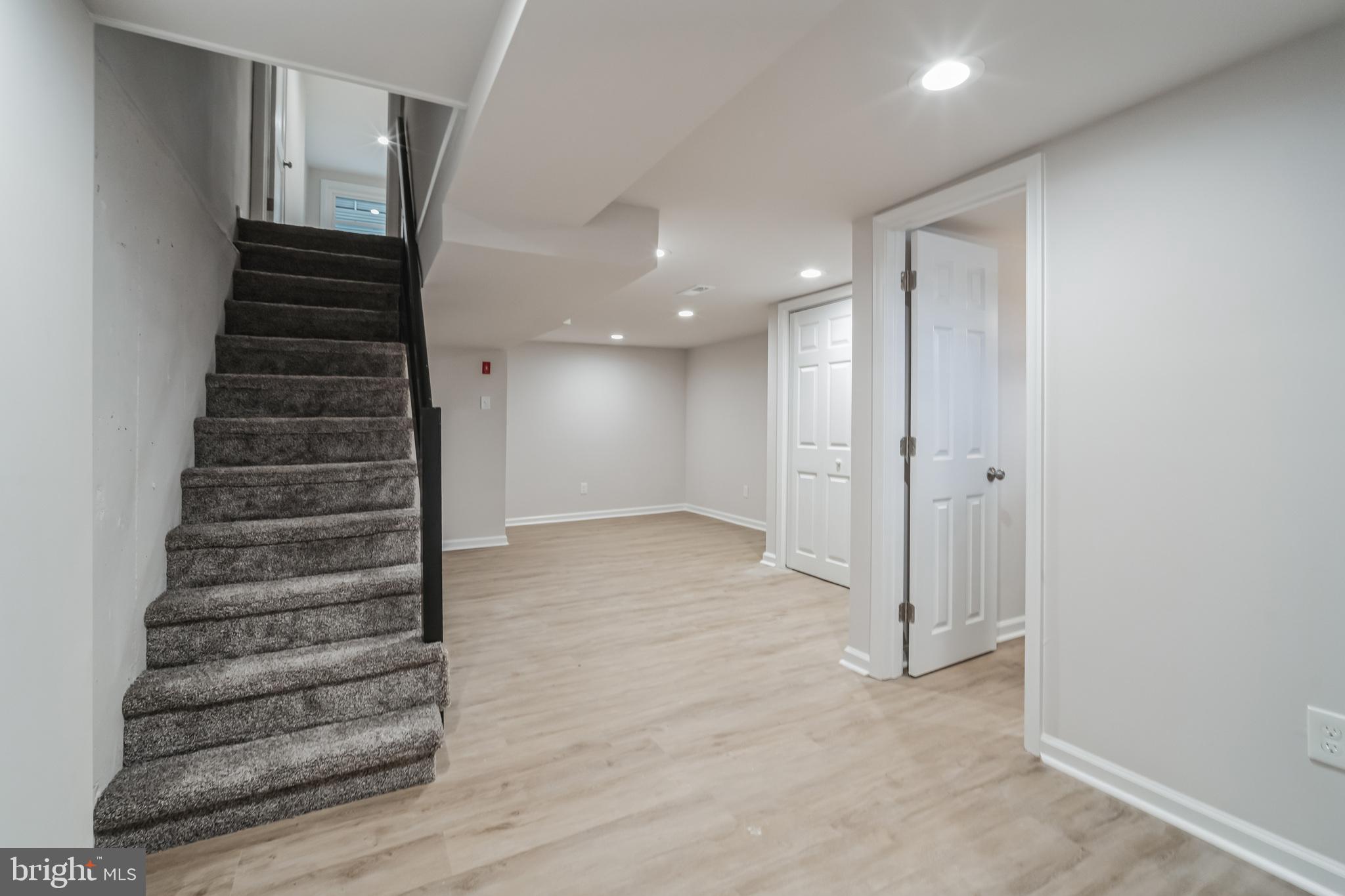 DELMAR VILLAGE - Residential Lease