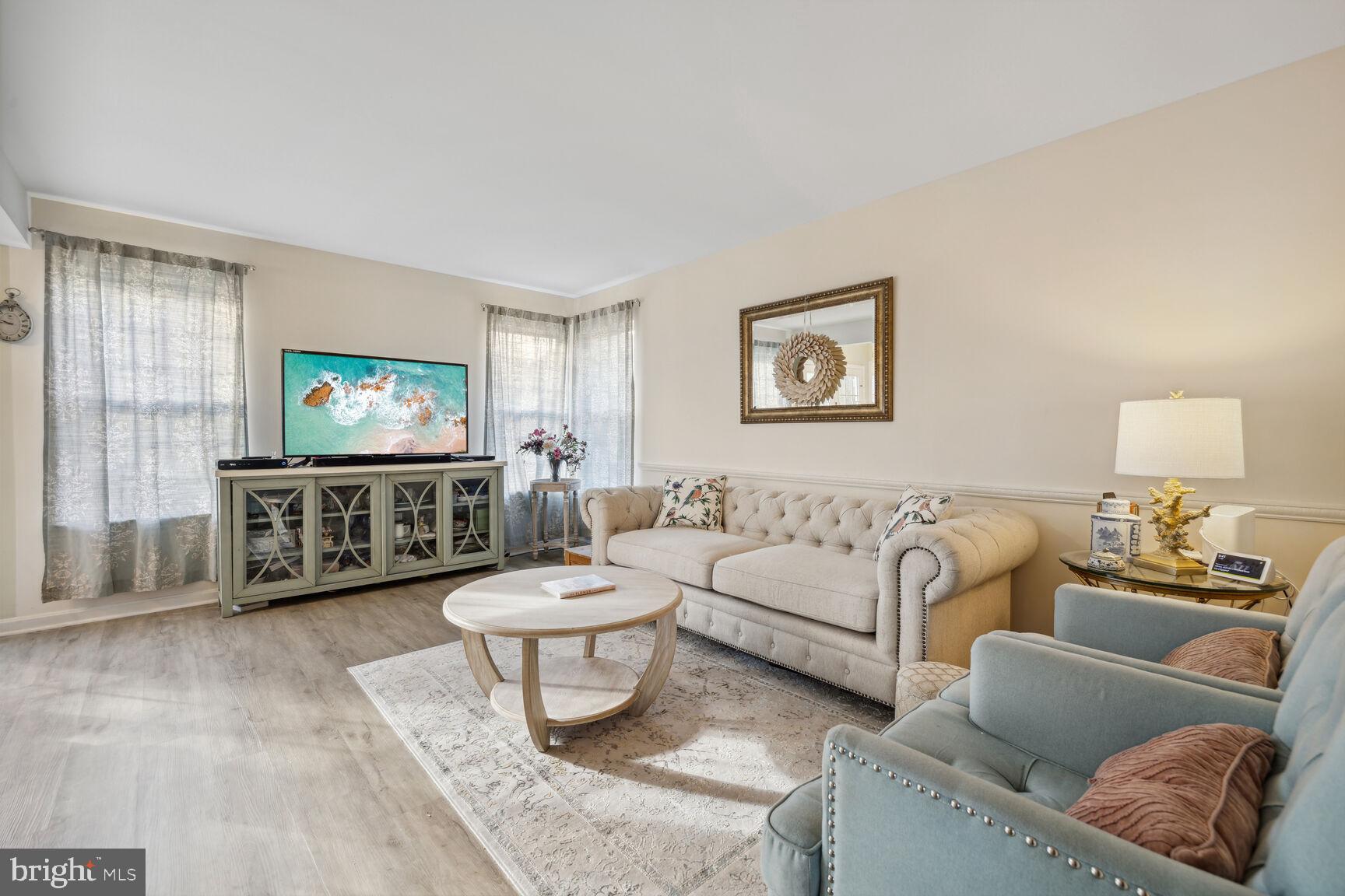 PINEY MEADOW - Residential