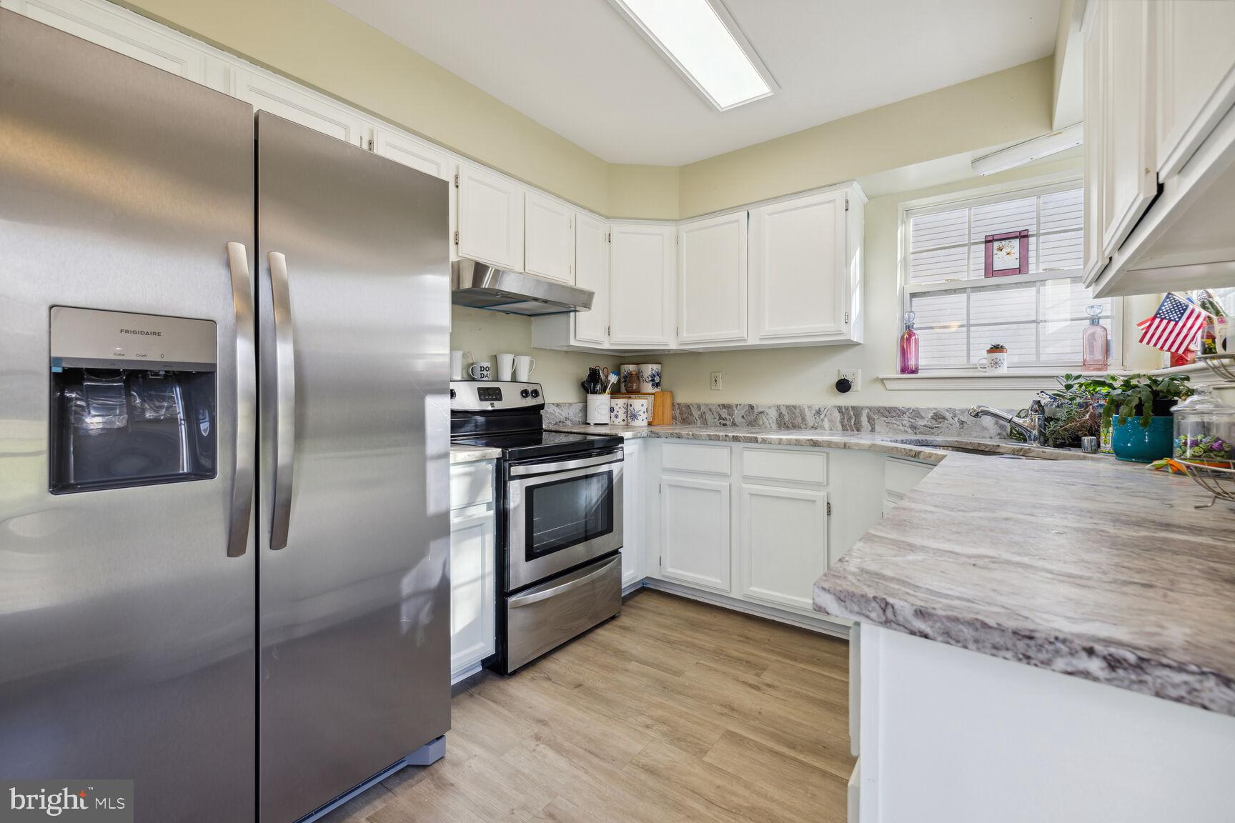 PINEY MEADOW - Residential