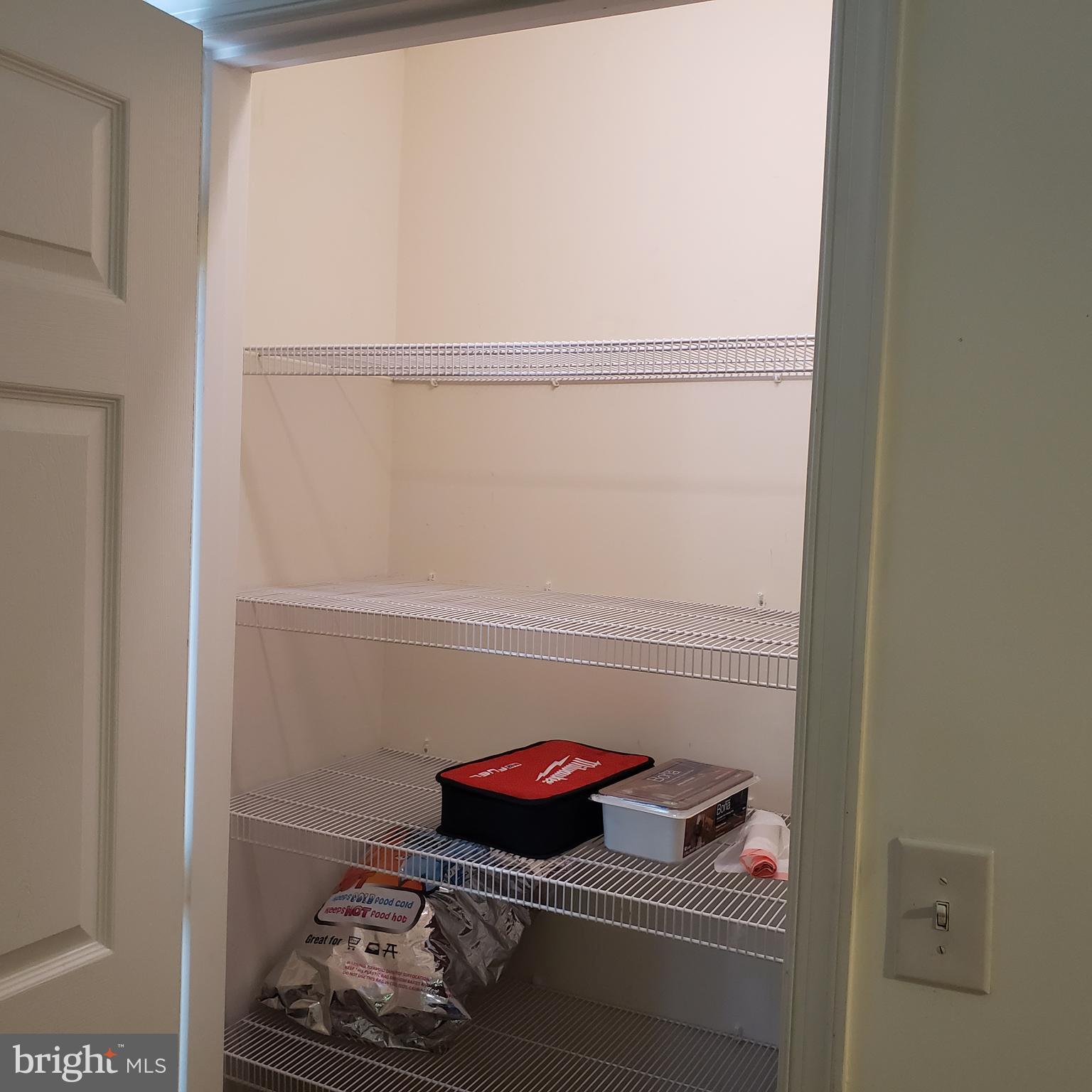 MOUNTAIN FALLS PARK - Residential