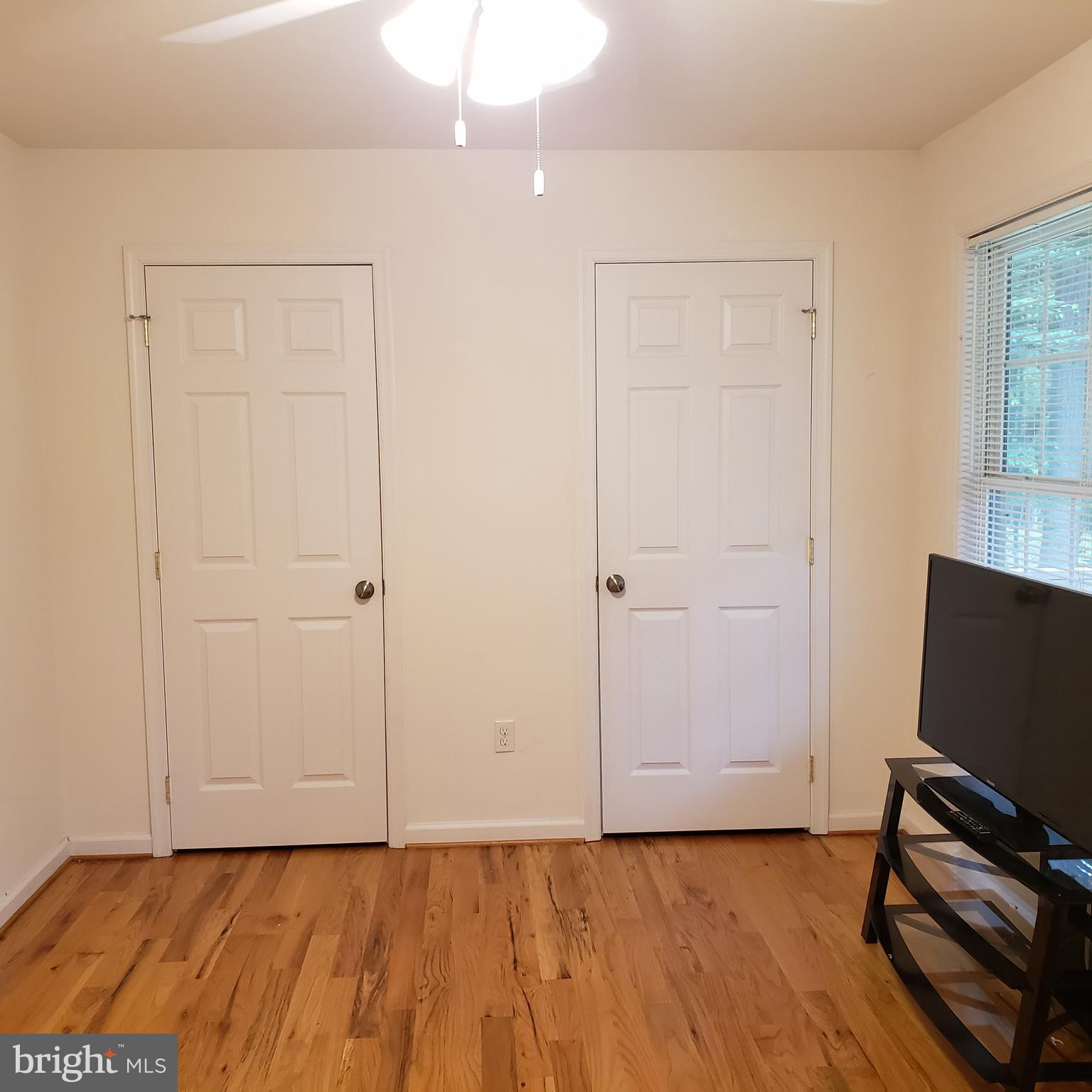 MOUNTAIN FALLS PARK - Residential