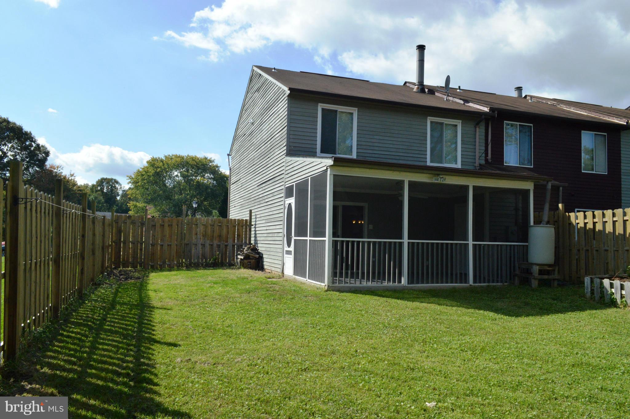 WHISPERING WOODS - Residential