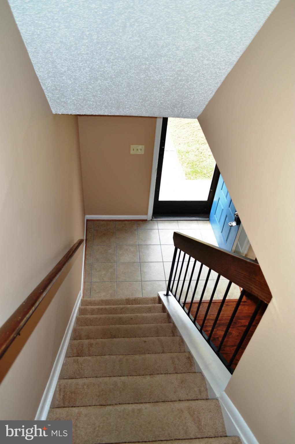 WHISPERING WOODS - Residential