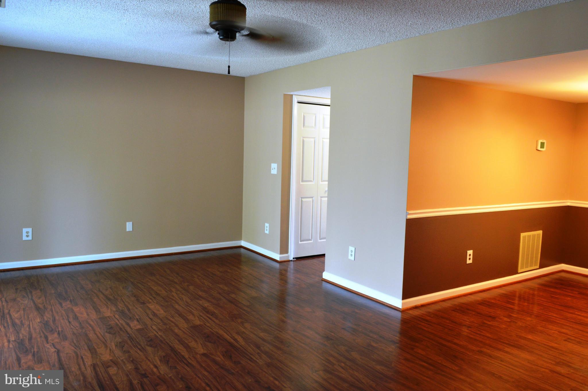 WHISPERING WOODS - Residential