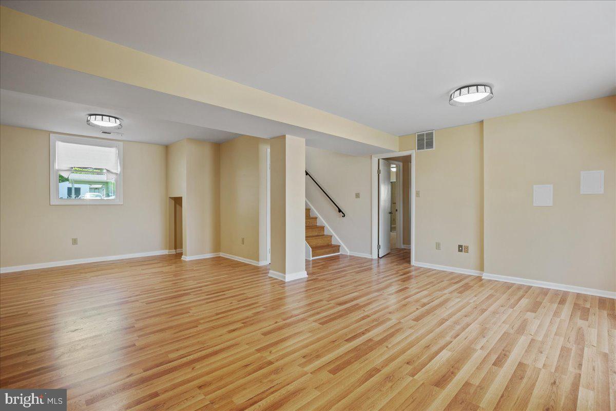 WHITFIELD WOODS - Residential Lease