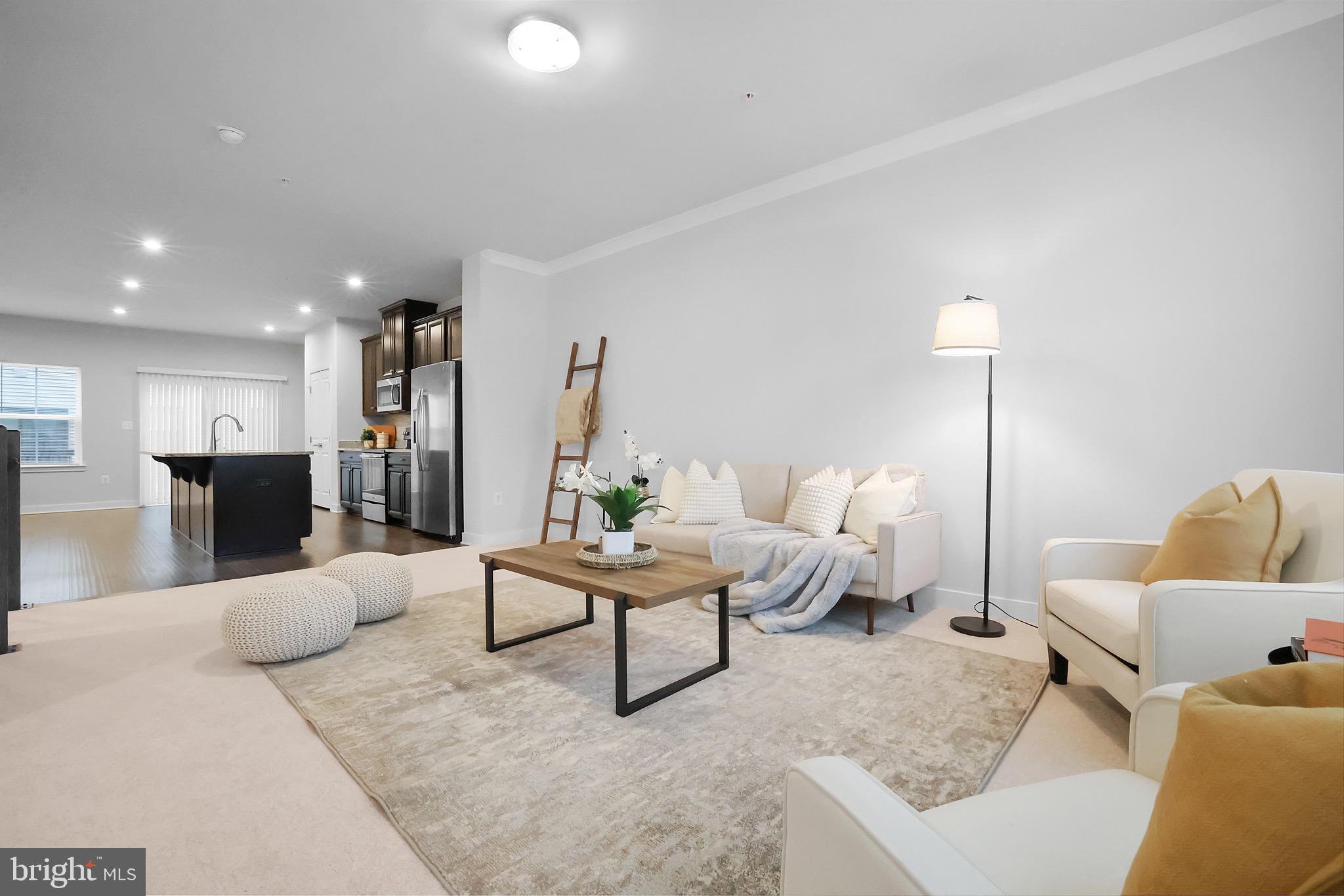 VILLAGE OF TOWNE SQUARE - Residential