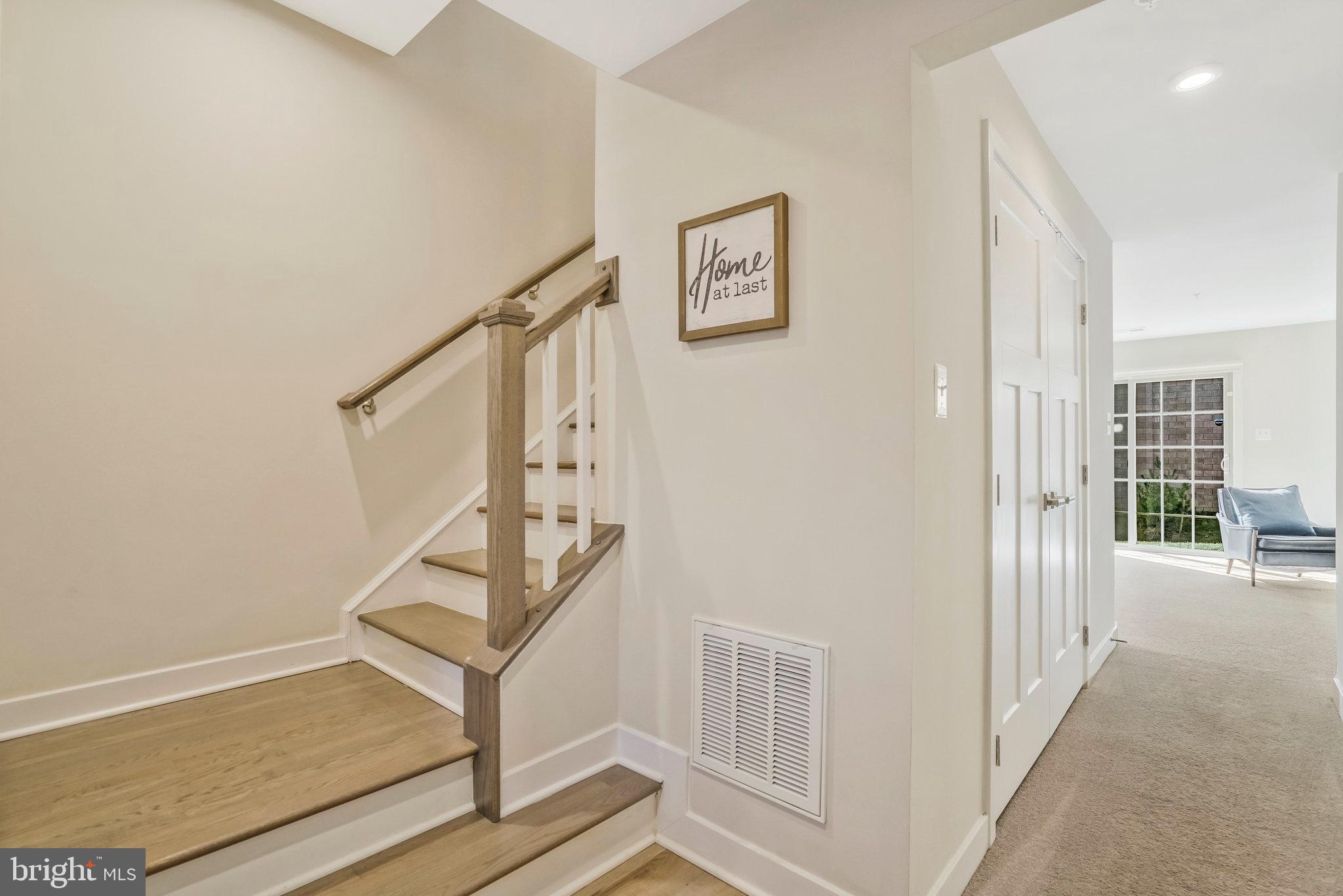 SIGNATURE CLUB - Residential