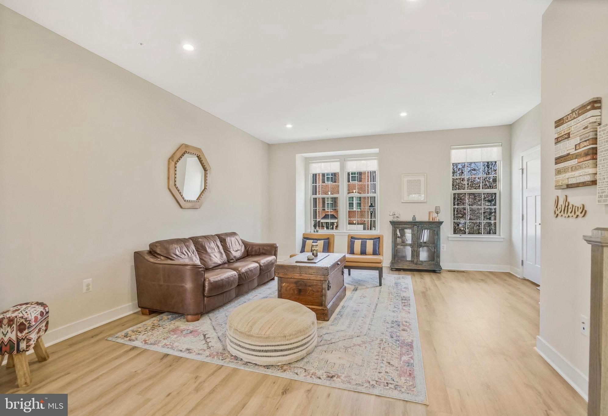 SIGNATURE CLUB - Residential