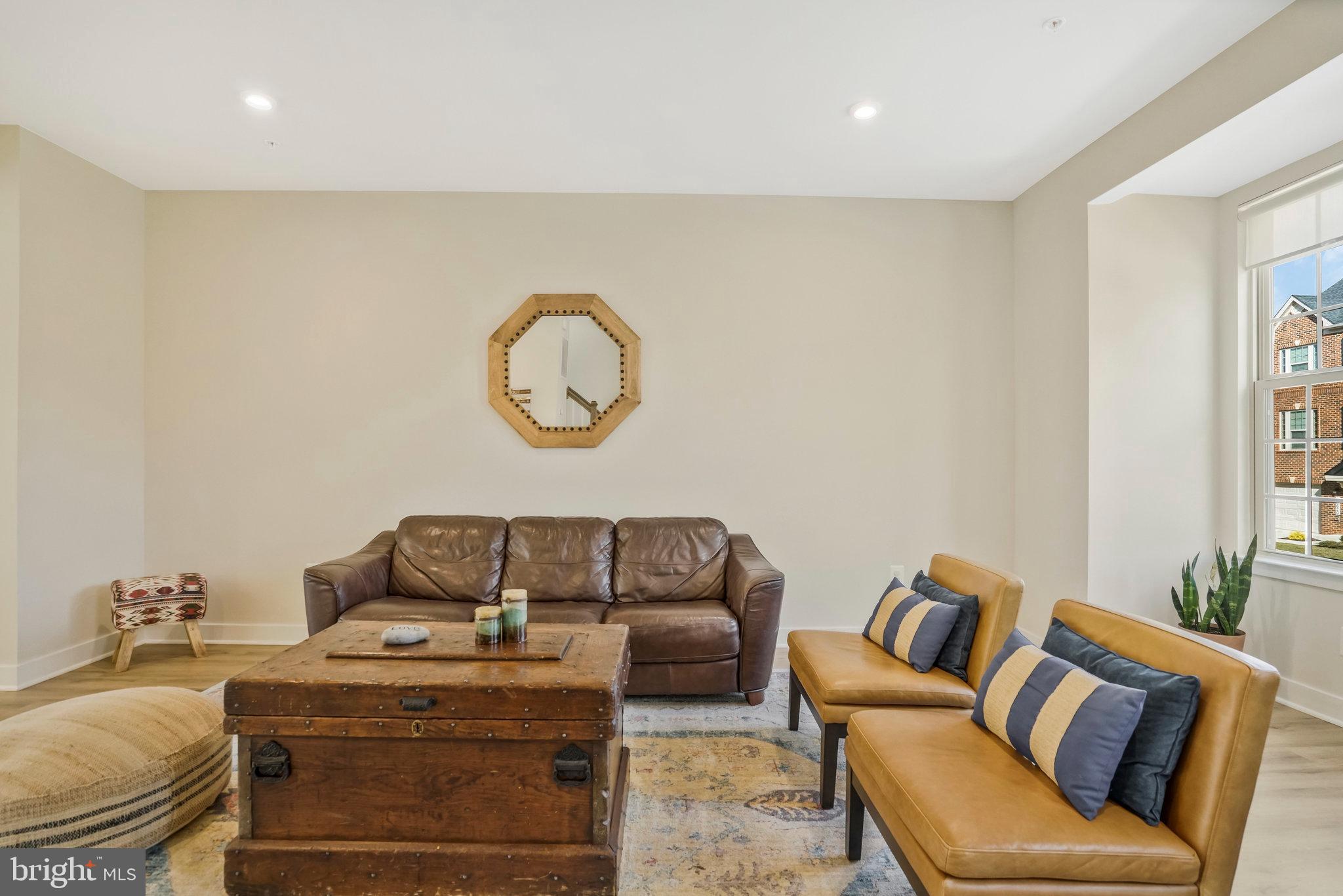 SIGNATURE CLUB - Residential