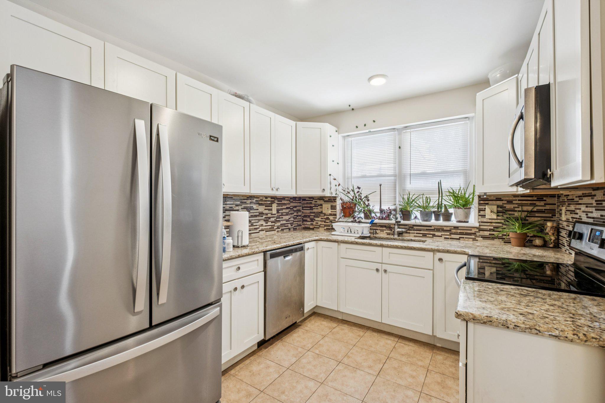 OAK LANE - Residential