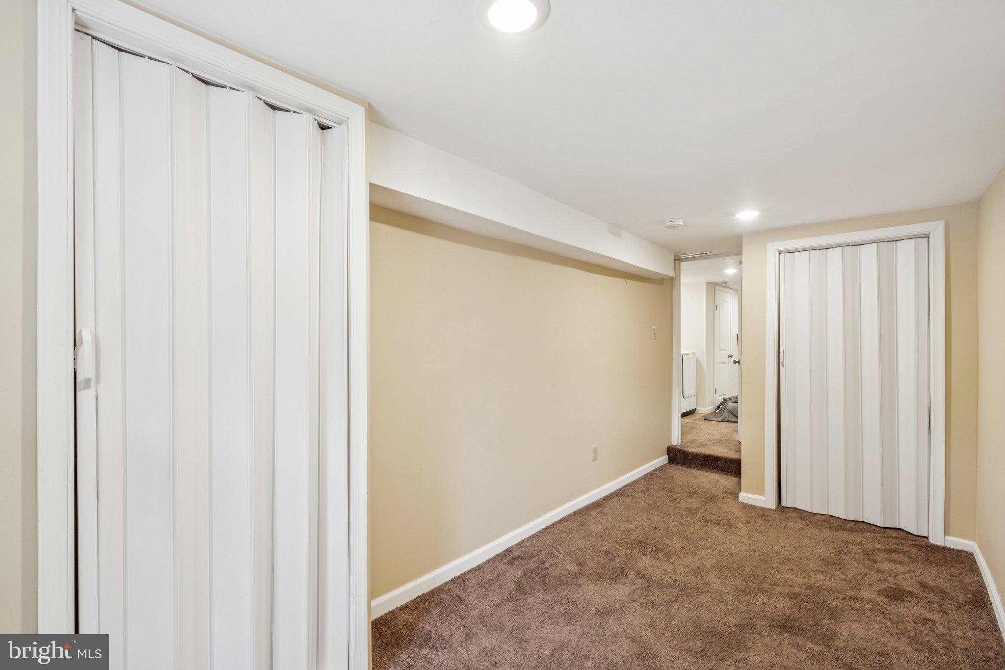 OAK LANE - Residential