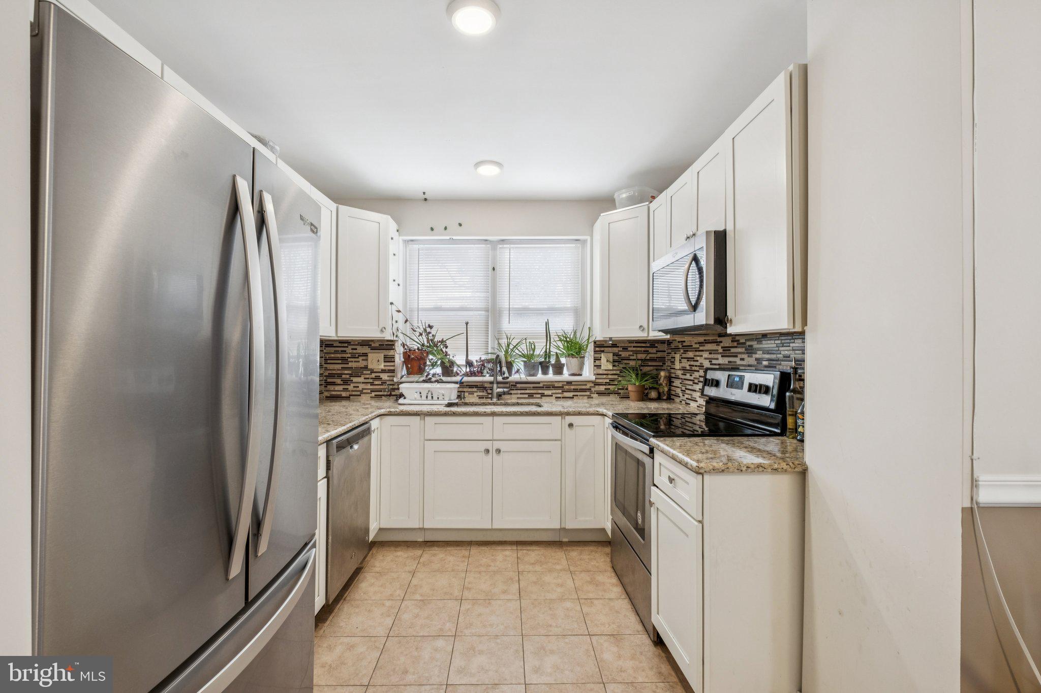 OAK LANE - Residential