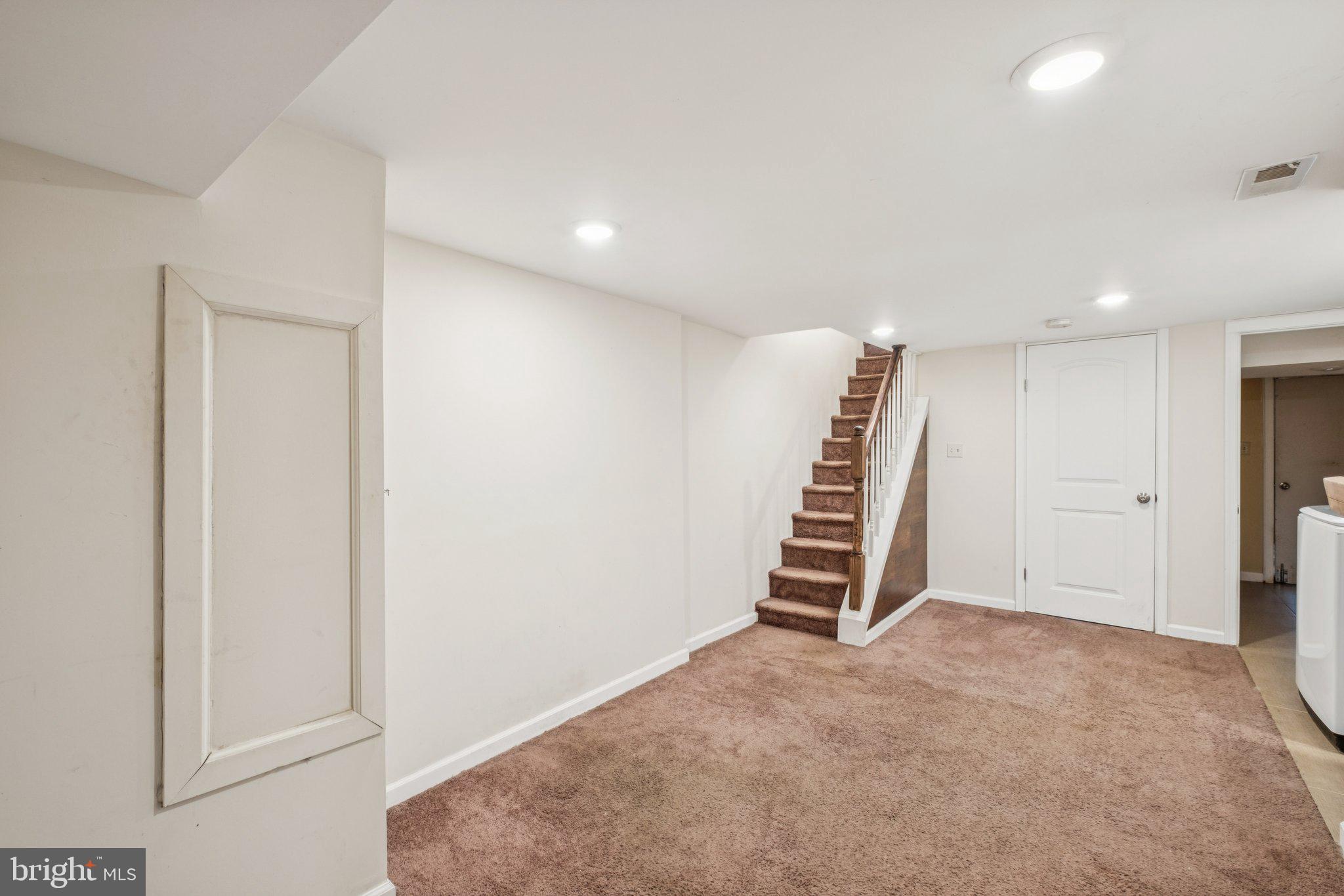 OAK LANE - Residential