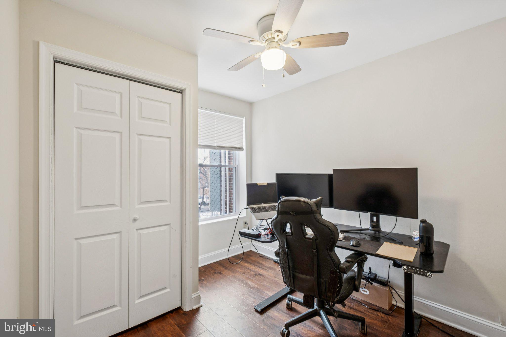 OAK LANE - Residential