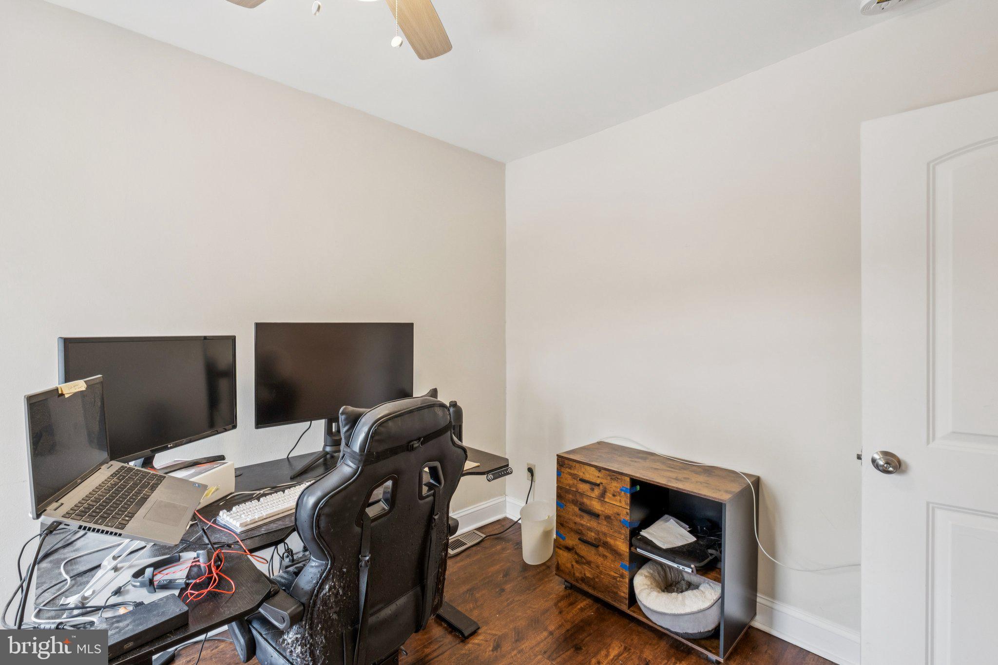 OAK LANE - Residential