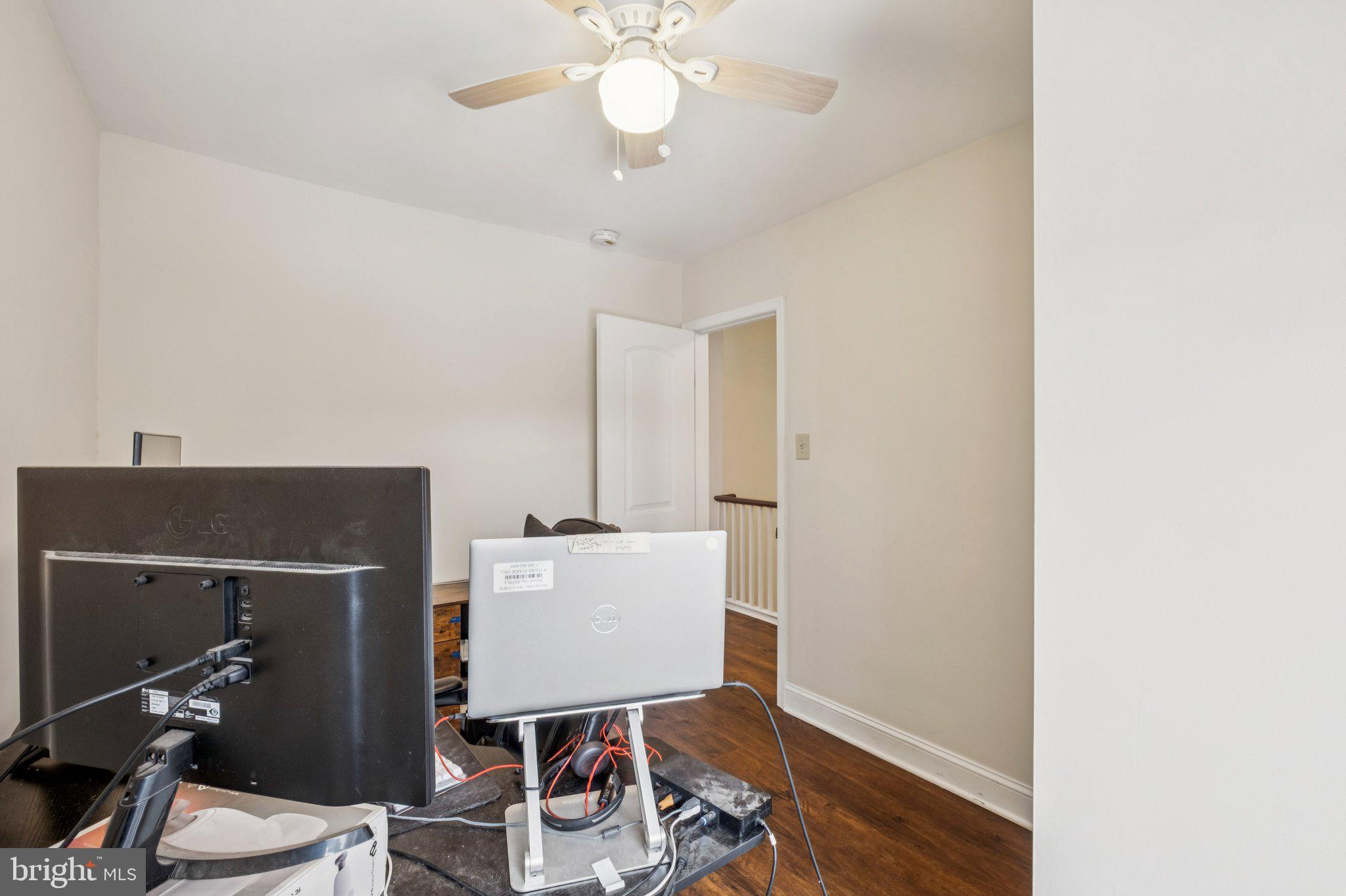 OAK LANE - Residential