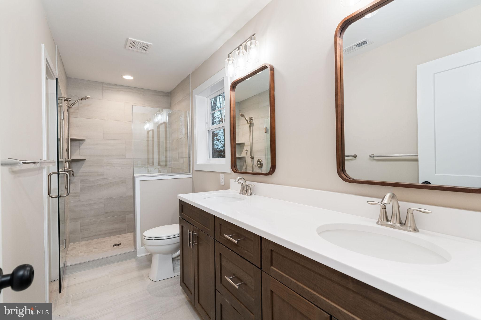 CARROLLTON MANOR - Residential