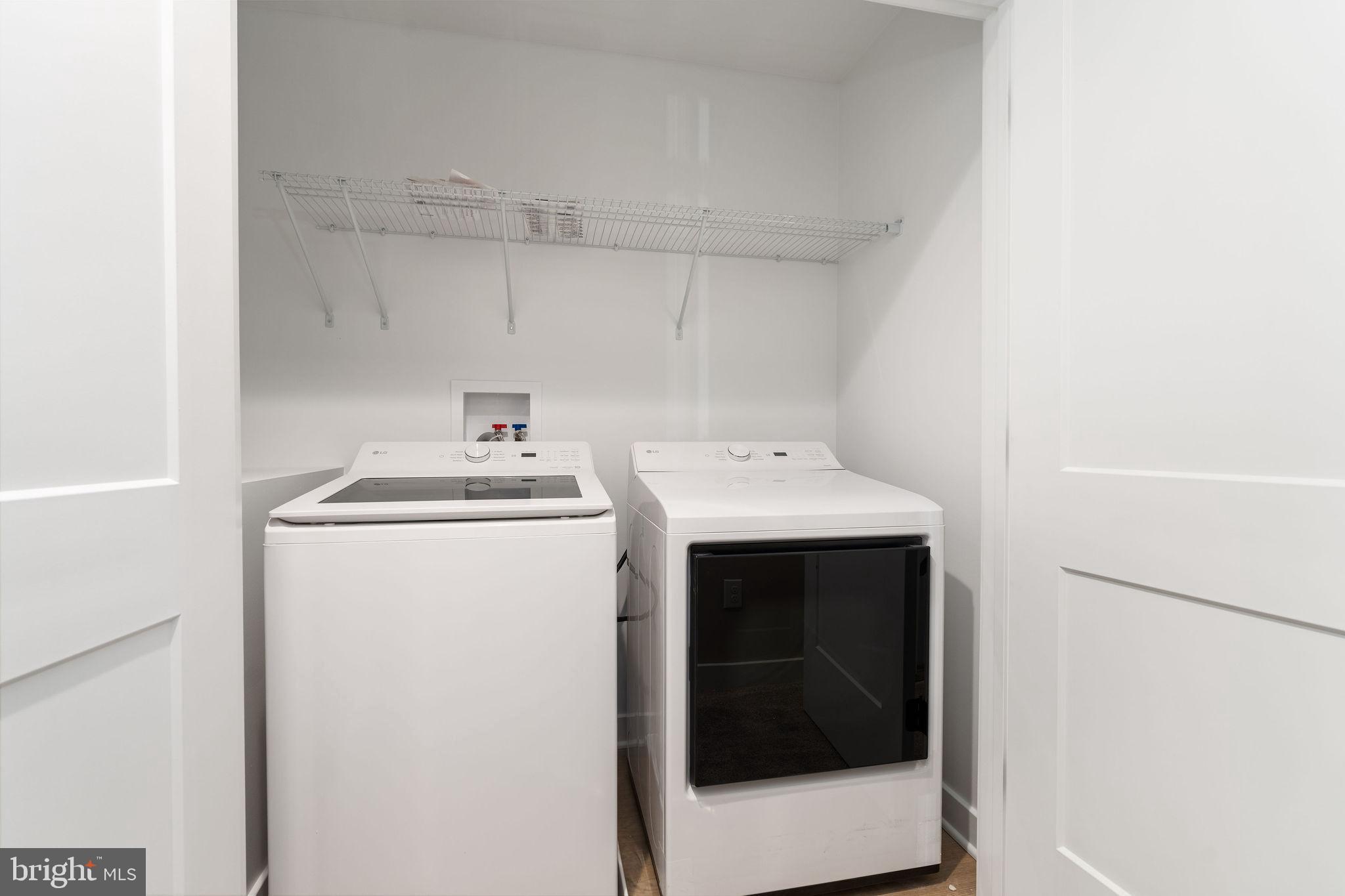 CARROLLTON MANOR - Residential