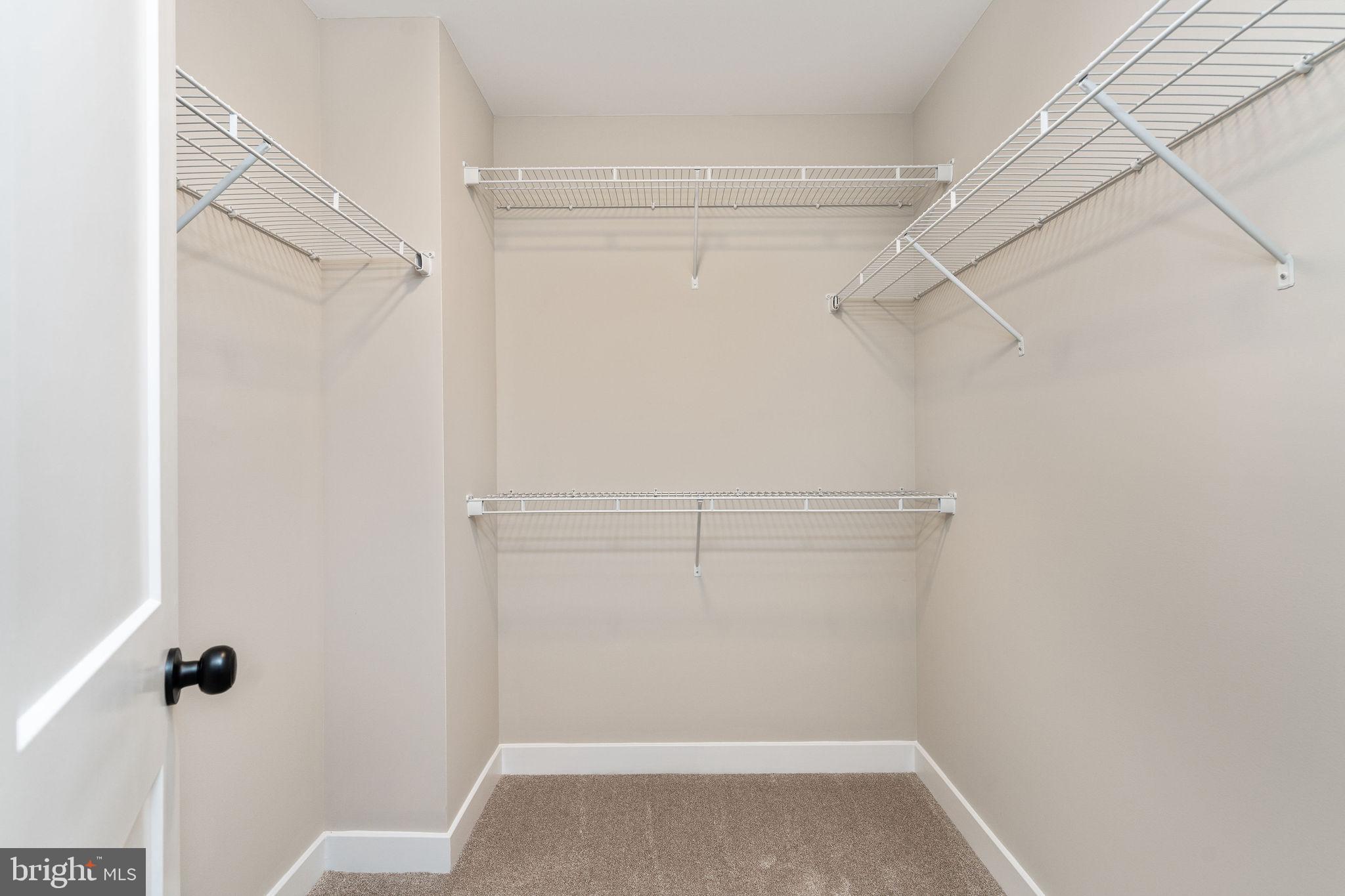 CARROLLTON MANOR - Residential