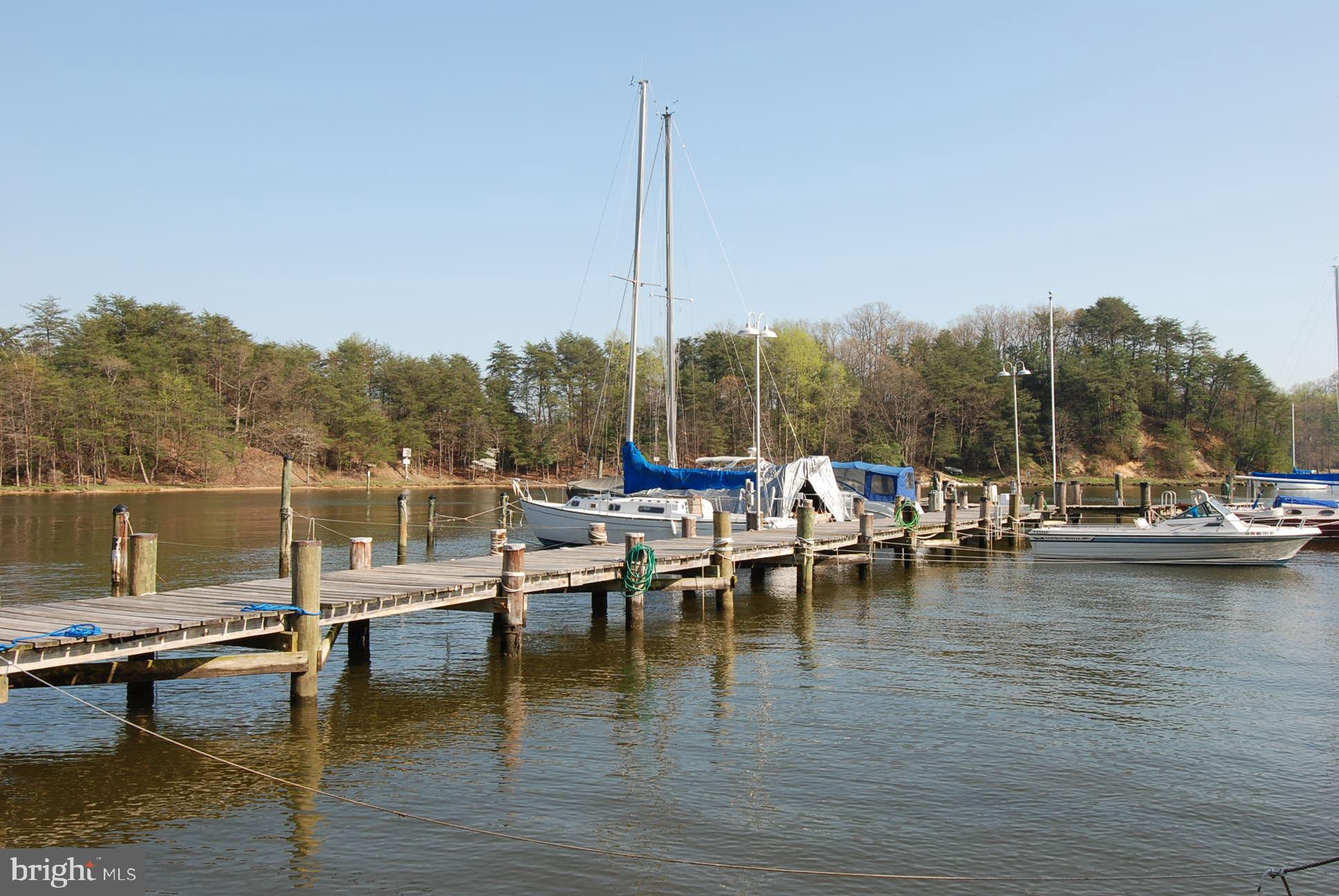 CARROLLTON MANOR - Residential