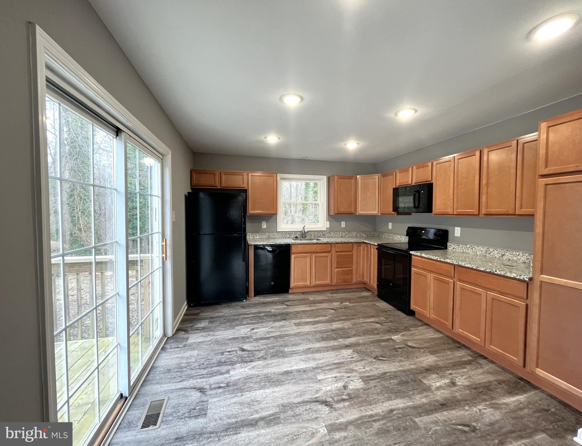 2015 WALNUT ROAD