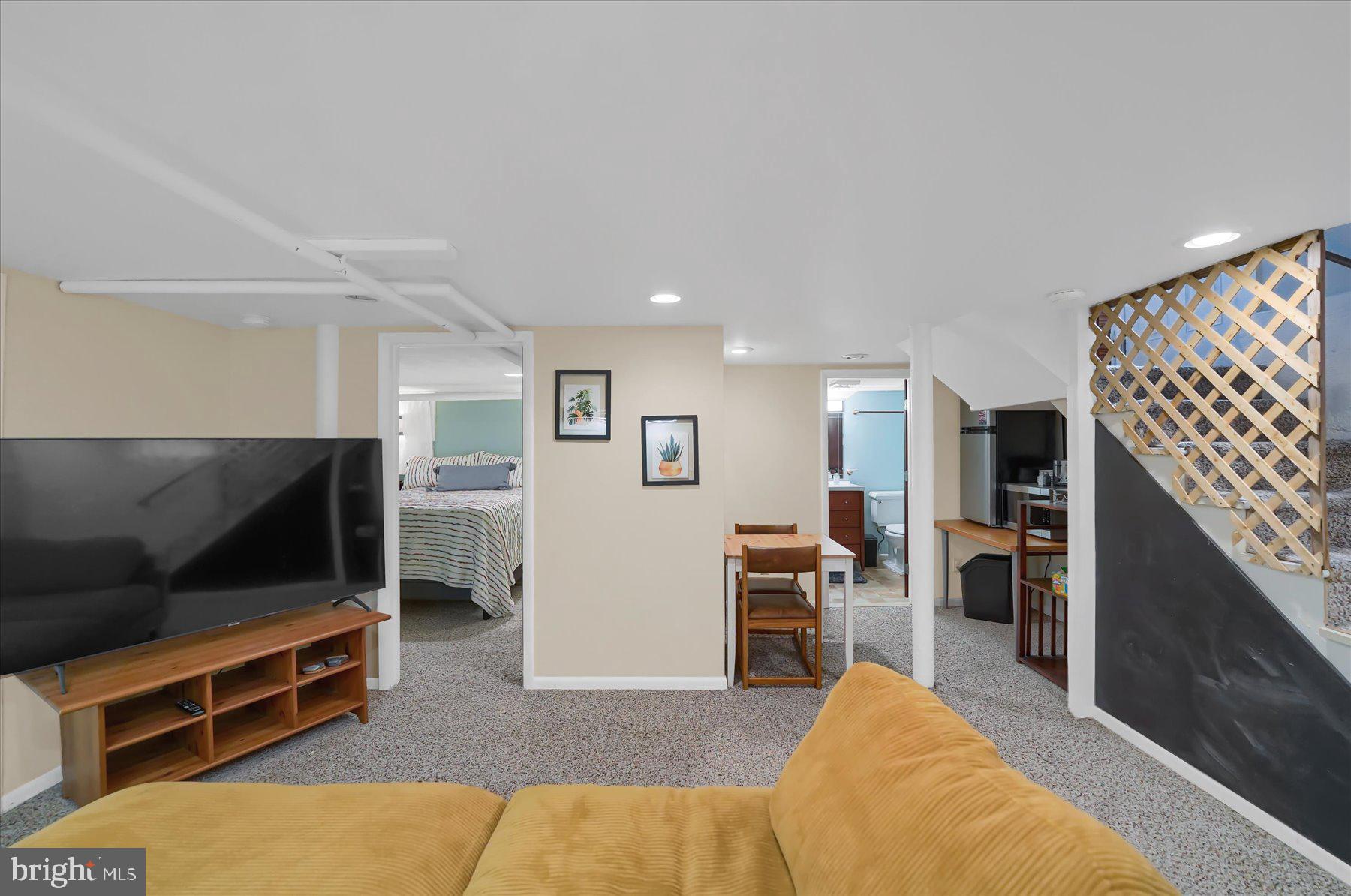 STATE COLLEGE BORO - Residential