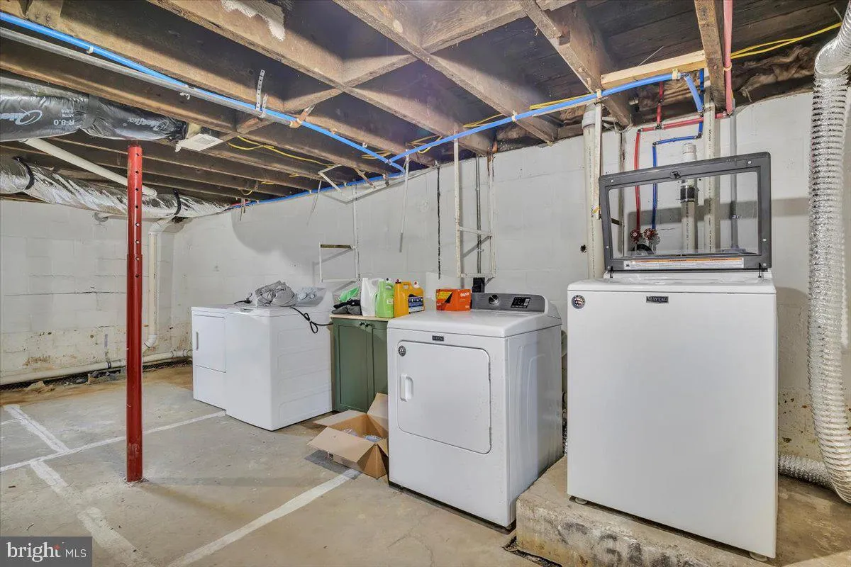 Westville, New Jersey 08093, United States, 3 Bedrooms Bedrooms, ,2 BathroomsBathrooms,Residential,Active,143319