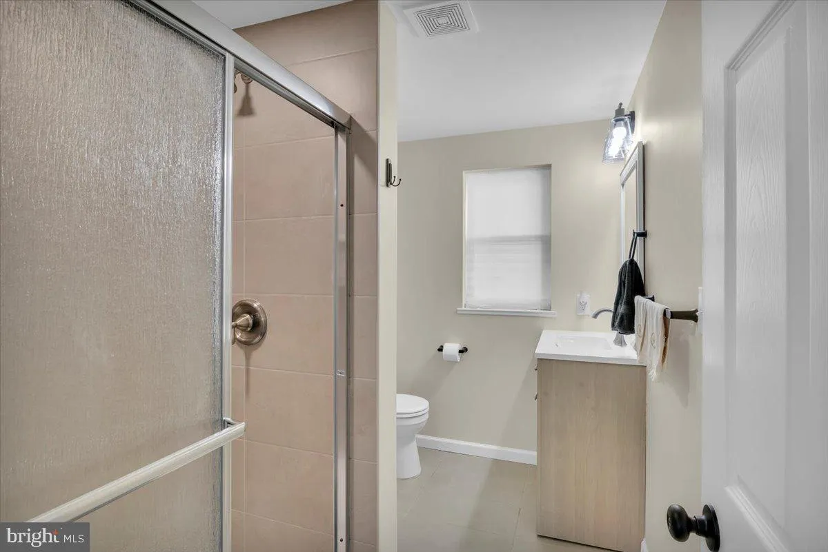 Westville, New Jersey 08093, United States, 3 Bedrooms Bedrooms, ,2 BathroomsBathrooms,Residential,Active,143319