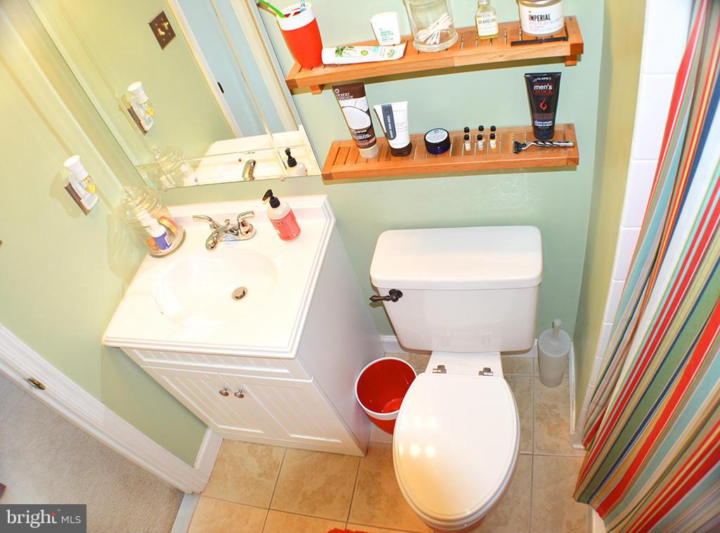 WATERFORD - Residential Lease