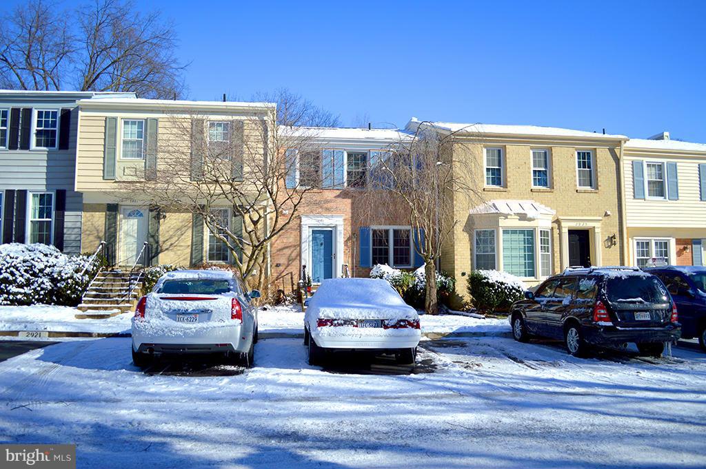 WATERFORD - Residential Lease