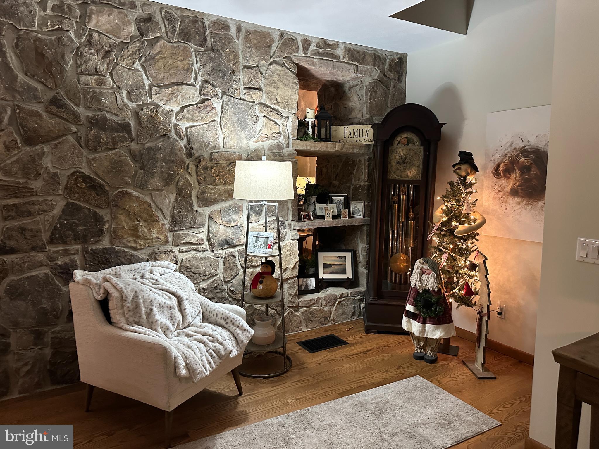 BOY SCOUT ROAD - Residential