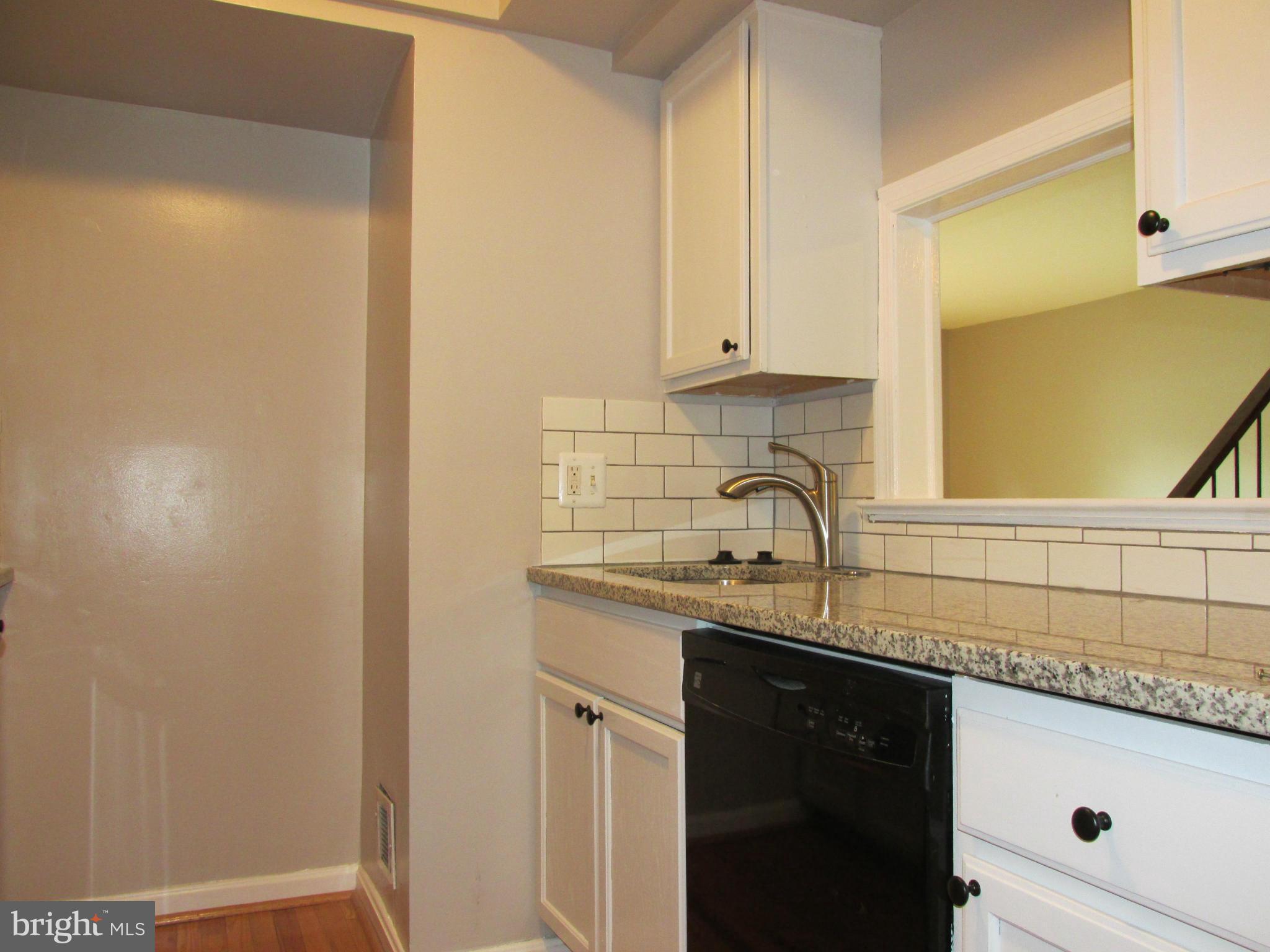 GLEN COVE - Residential Lease