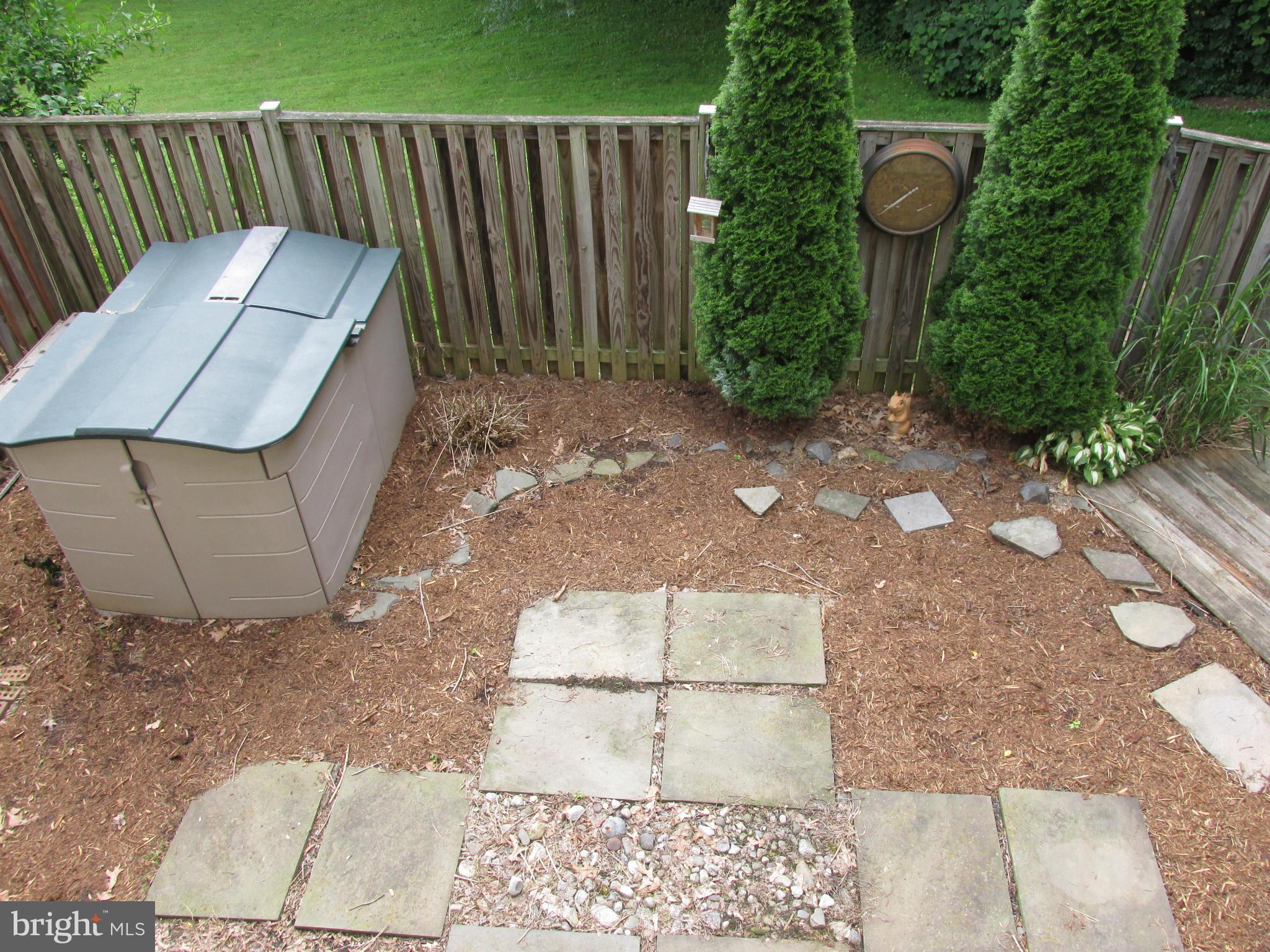 GLEN COVE - Residential Lease