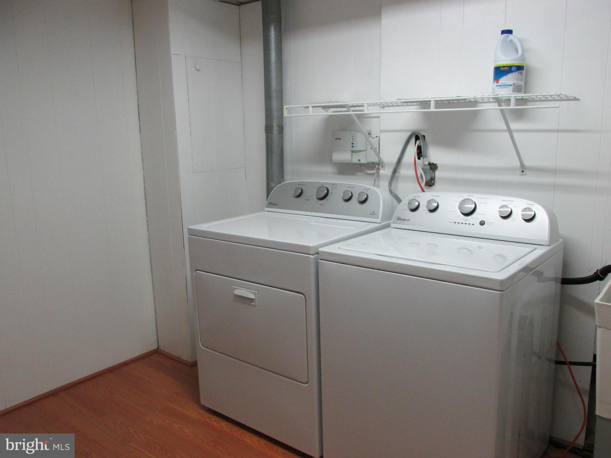 GLEN COVE - Residential Lease