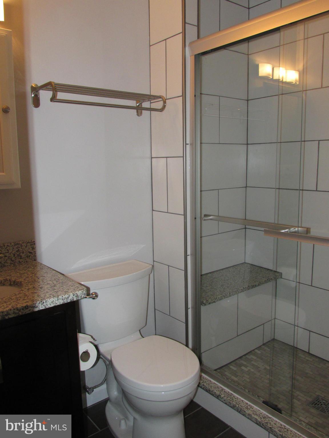 GLEN COVE - Residential Lease