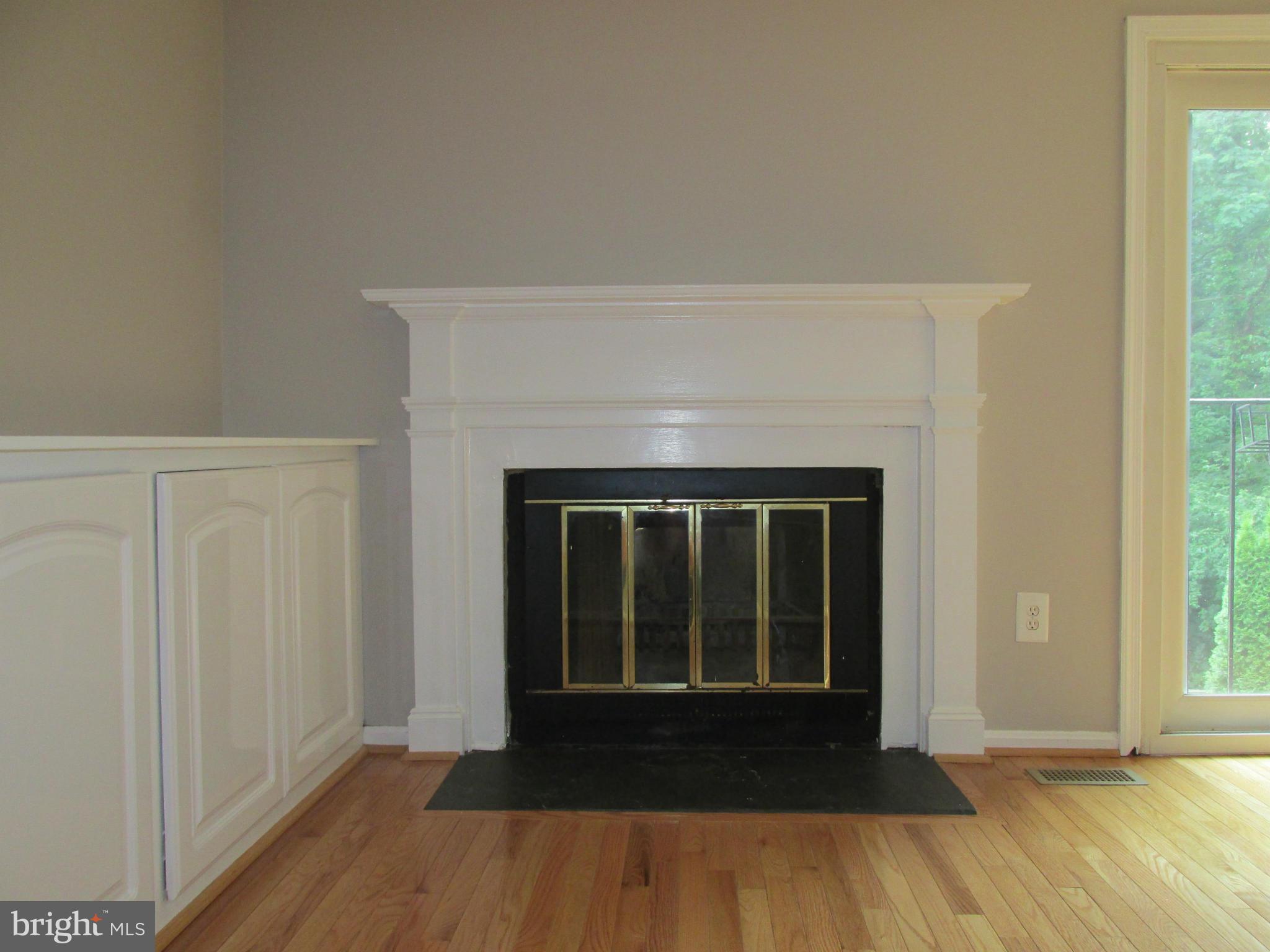 GLEN COVE - Residential Lease