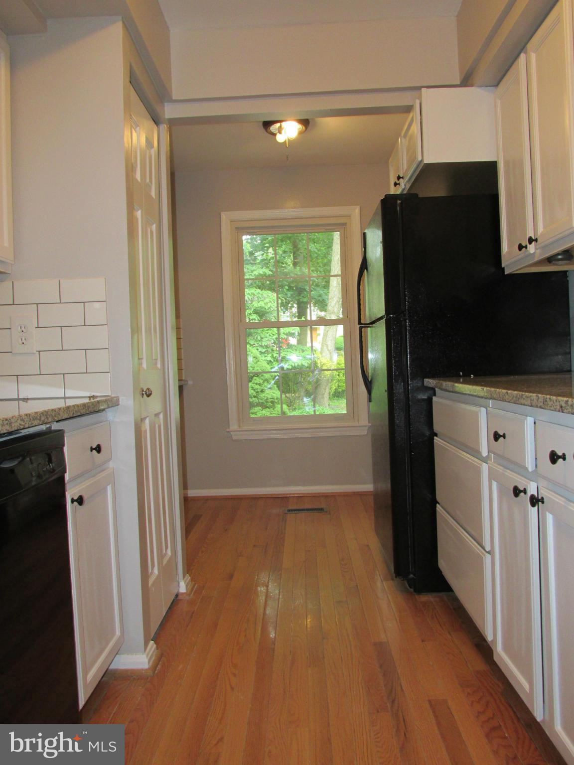 GLEN COVE - Residential Lease