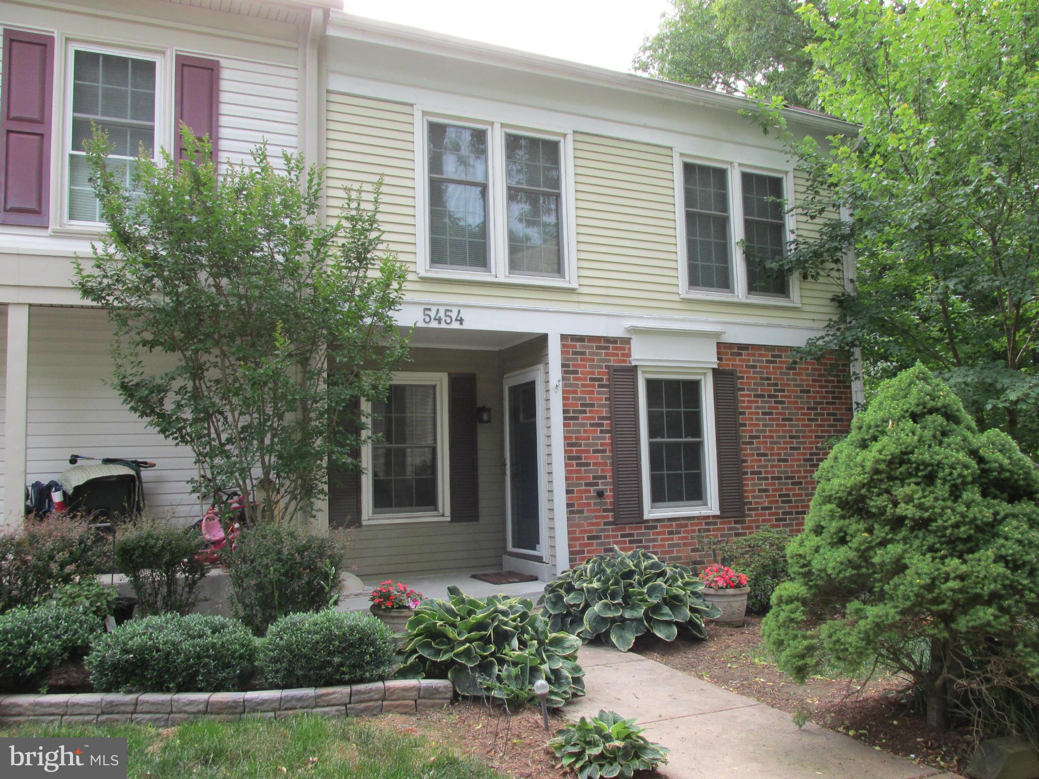 GLEN COVE - Residential Lease