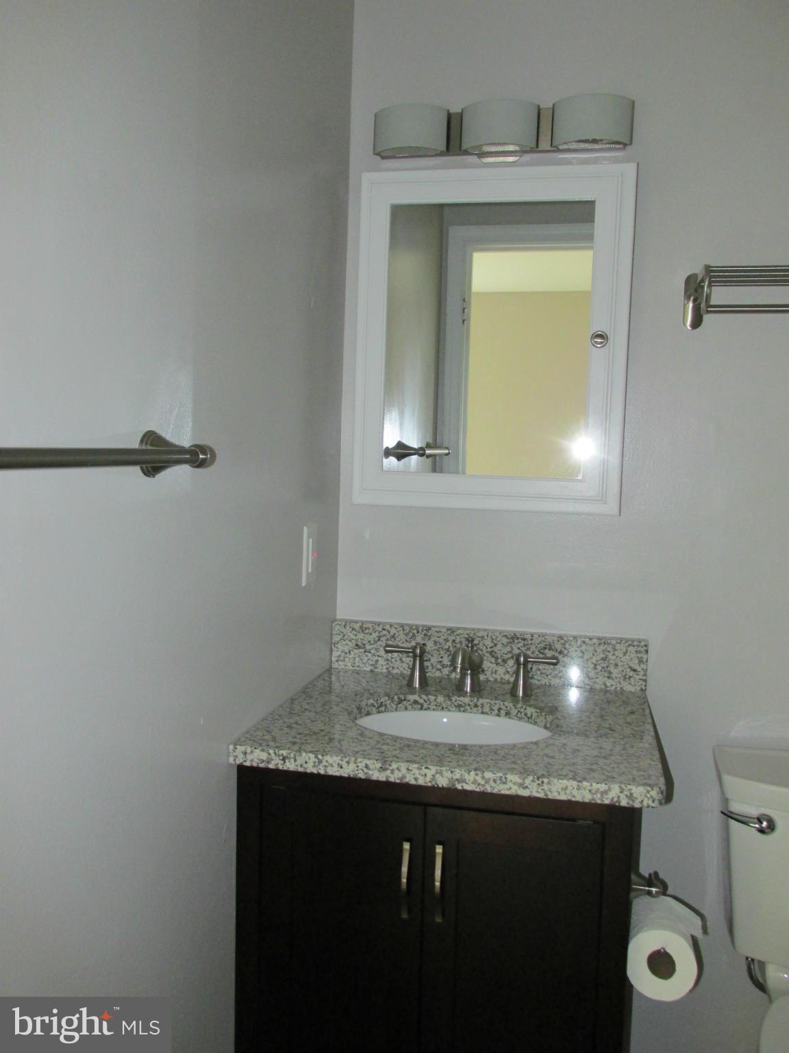 GLEN COVE - Residential Lease