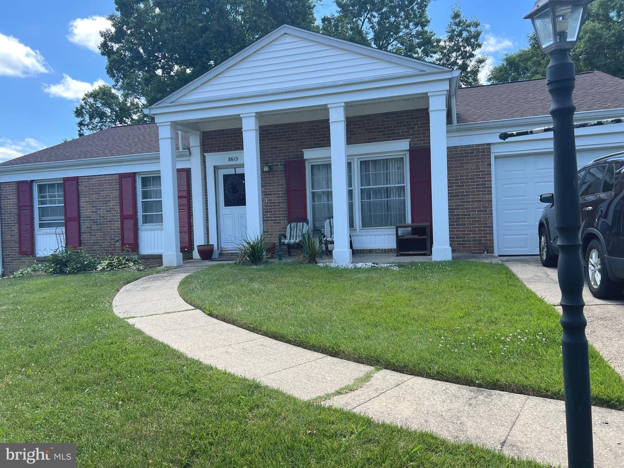 SNOWDEN OAKS - Residential