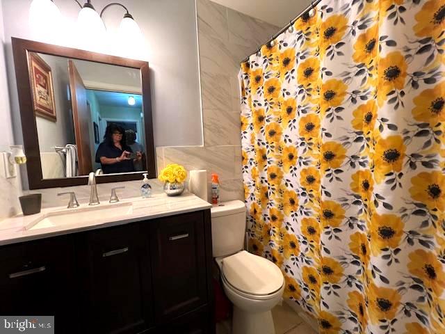 SNOWDEN OAKS - Residential